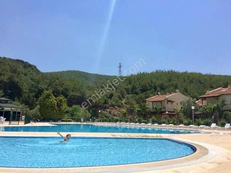 Pamucak'ta Kiralık Havuzlu Villa - Görsel 29