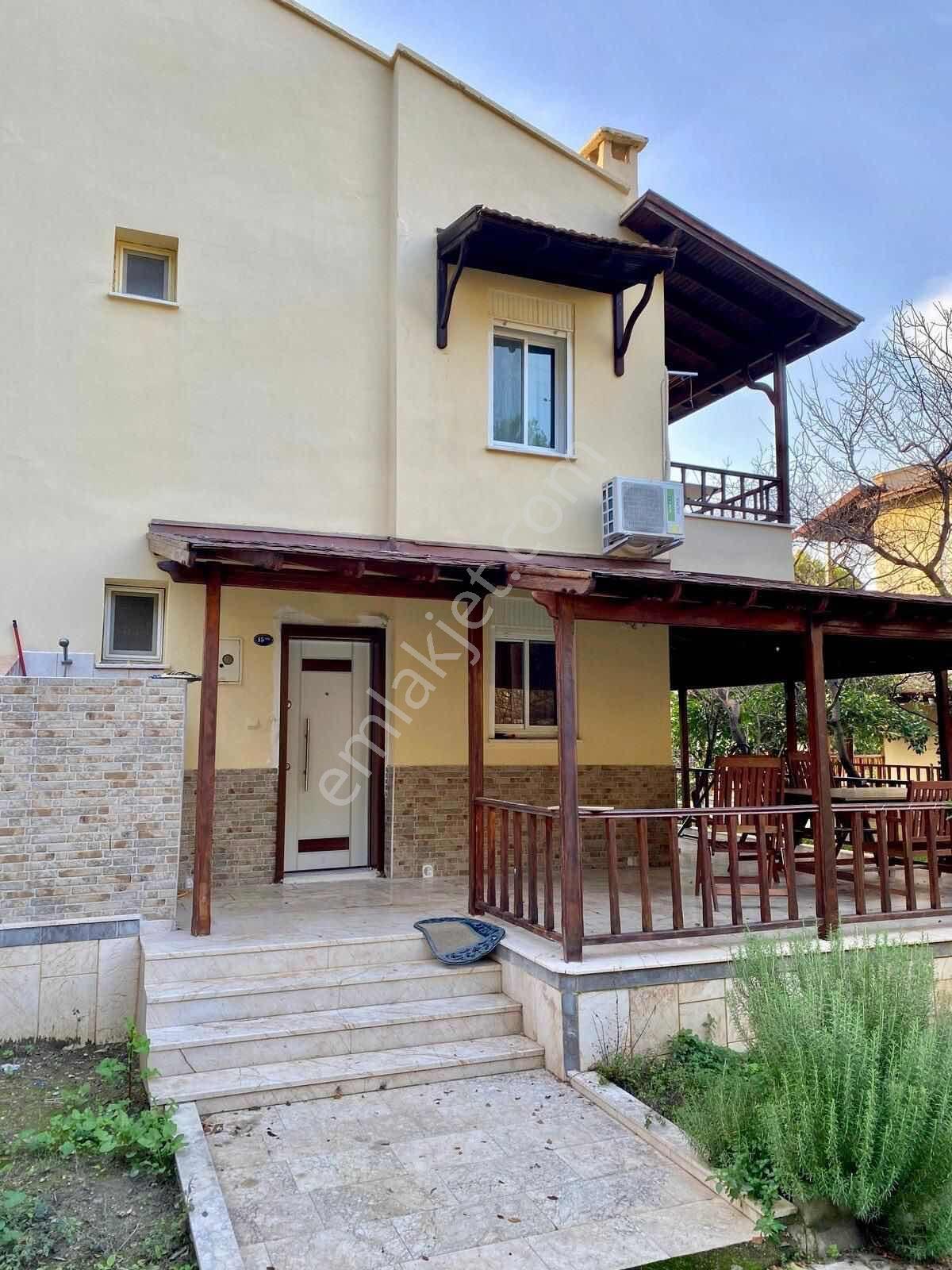 Pamucak'ta Kiralık Havuzlu Villa - Görsel 34