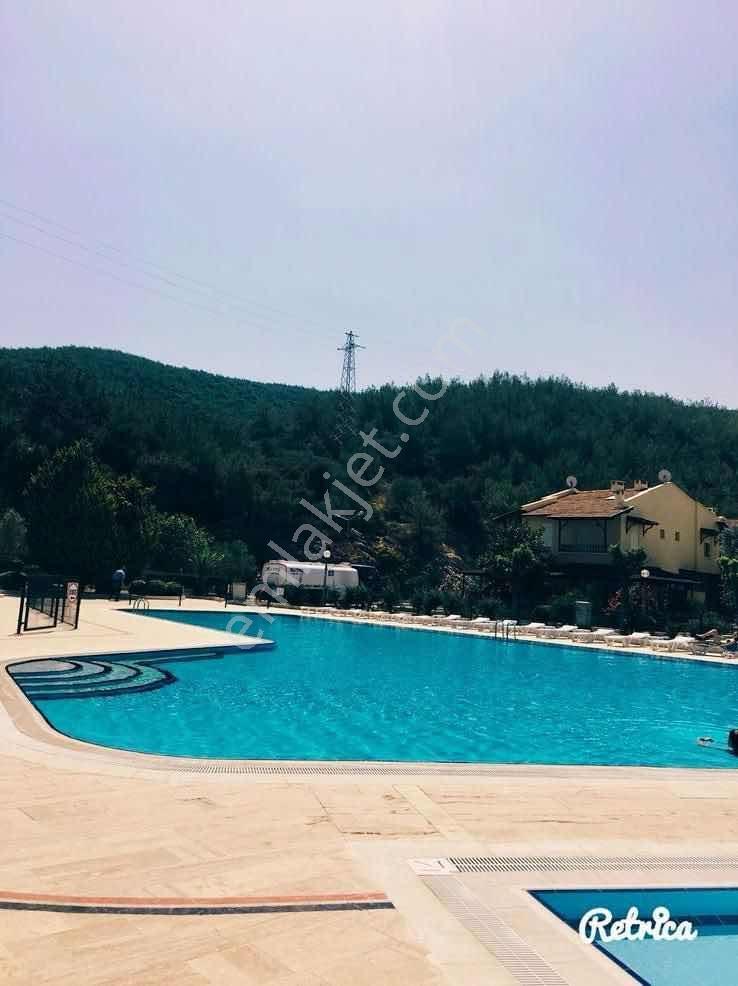 Pamucak'ta Kiralık Havuzlu Villa - Görsel 33