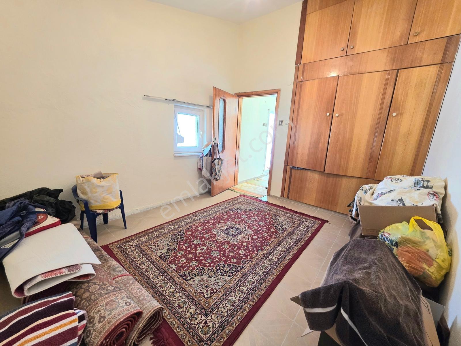 Vahdet'ten Akçay'da Müstakil Bahçeli 4+1 Tripleks Satılık Villa - Görsel 17