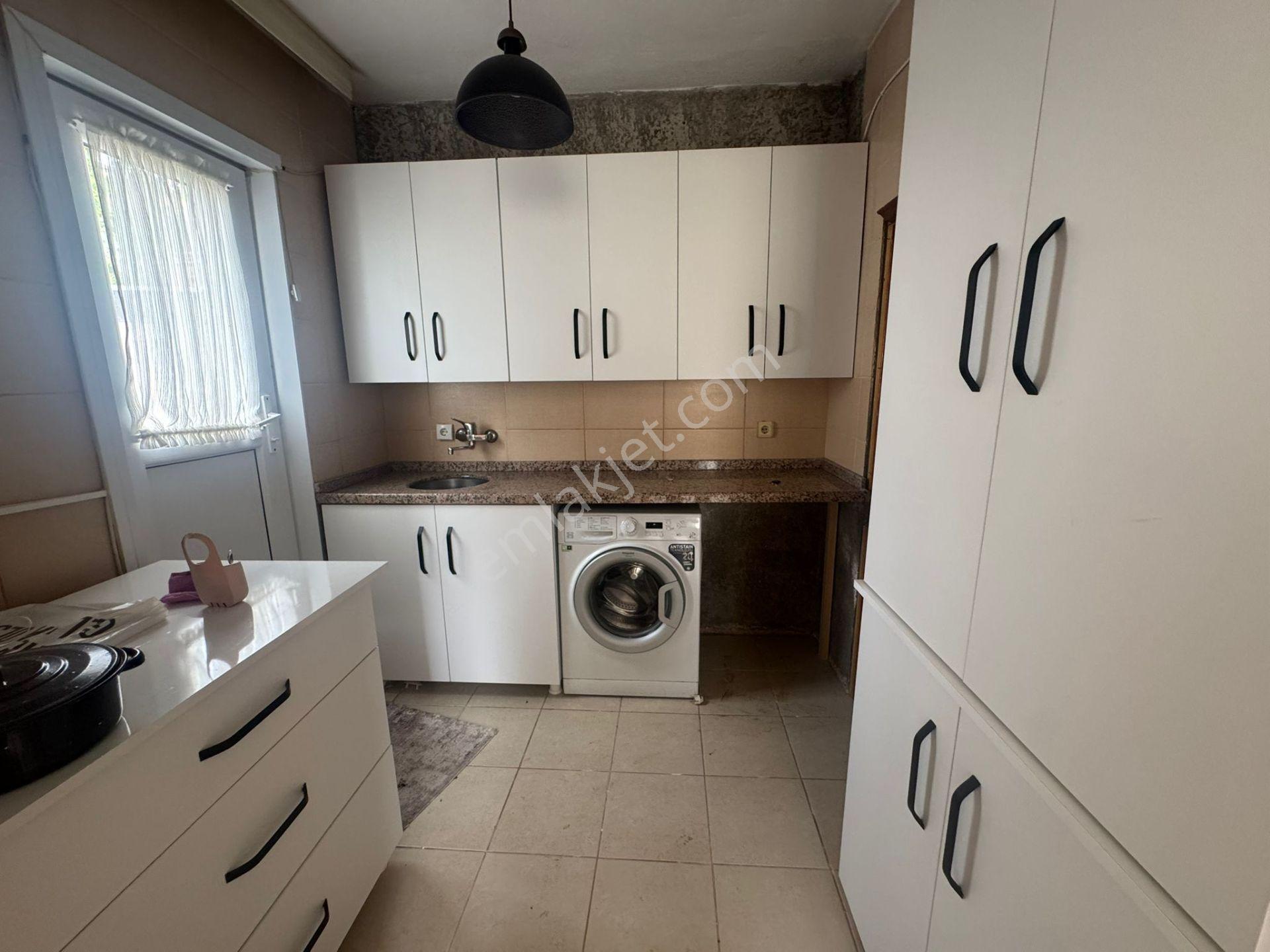 Sultaniye'de Aile Apartmanında 2+1 Bahçe Katı Kiralık Daire - Görsel 8