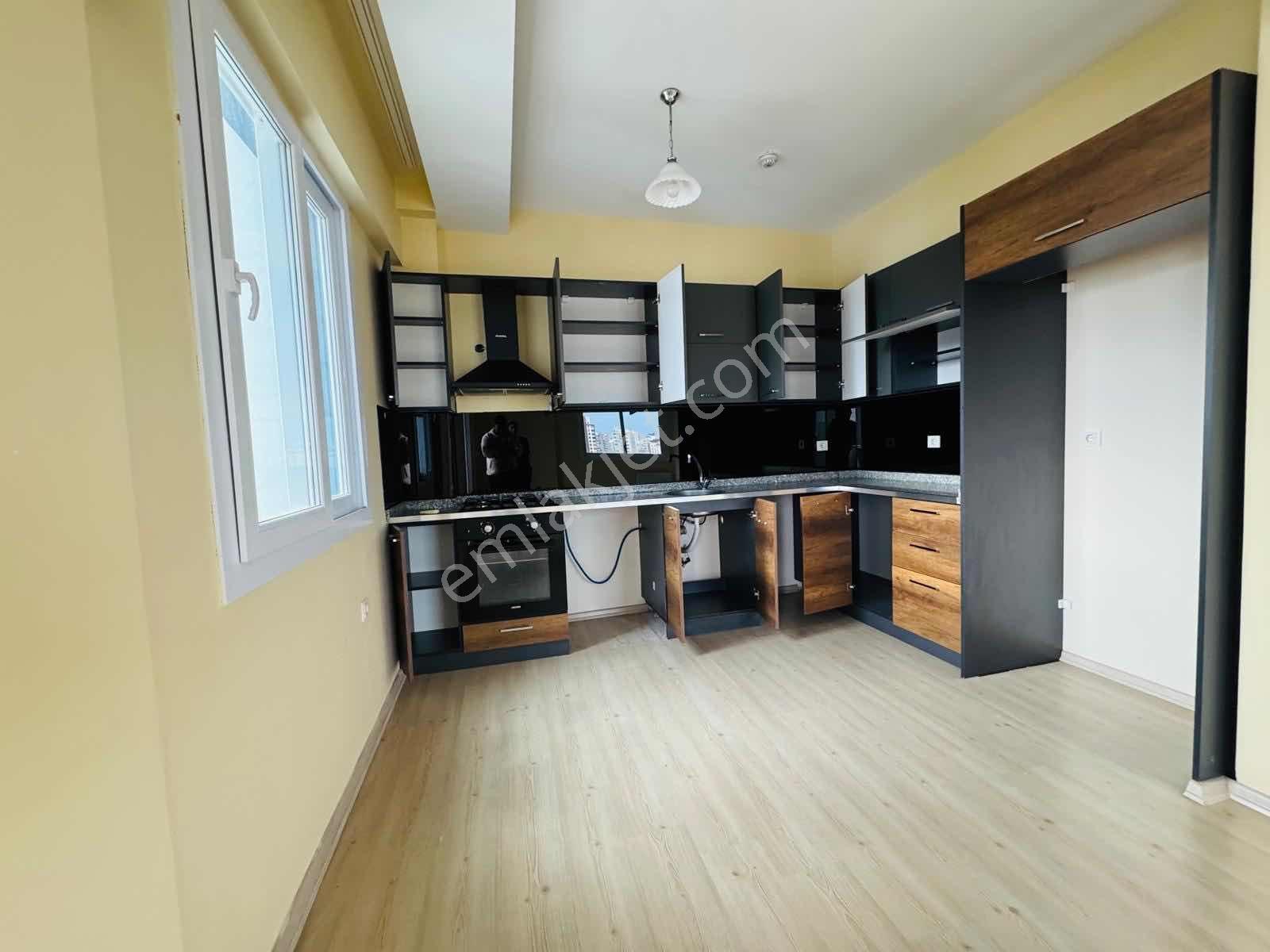 Metin Gayrimenkul'den Yenişehir'de Havuzlu 2+1 Kiralık