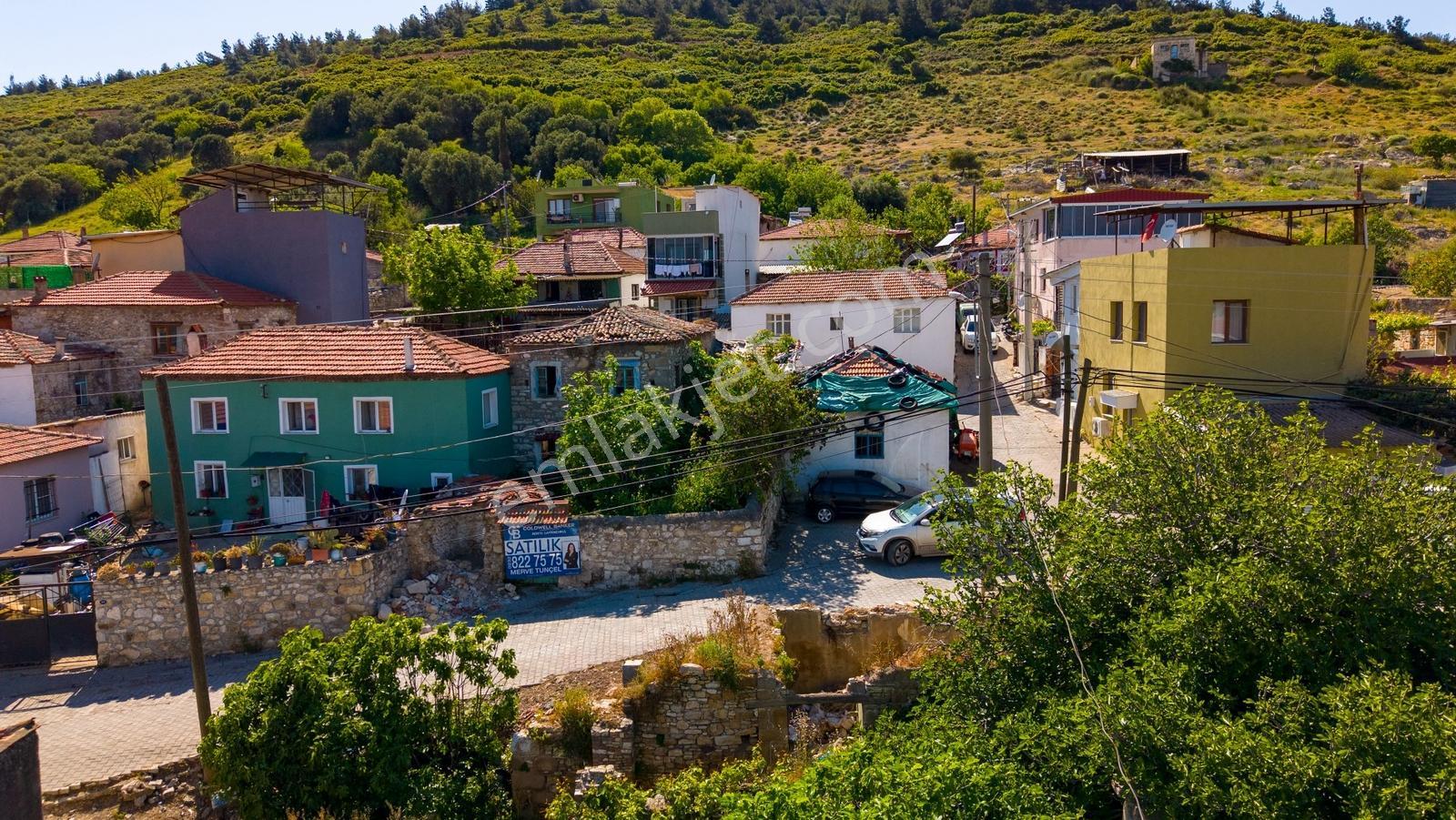 Foça Ilıpınar'da Satılık Kargir Ev Ve Arsa - Görsel 31
