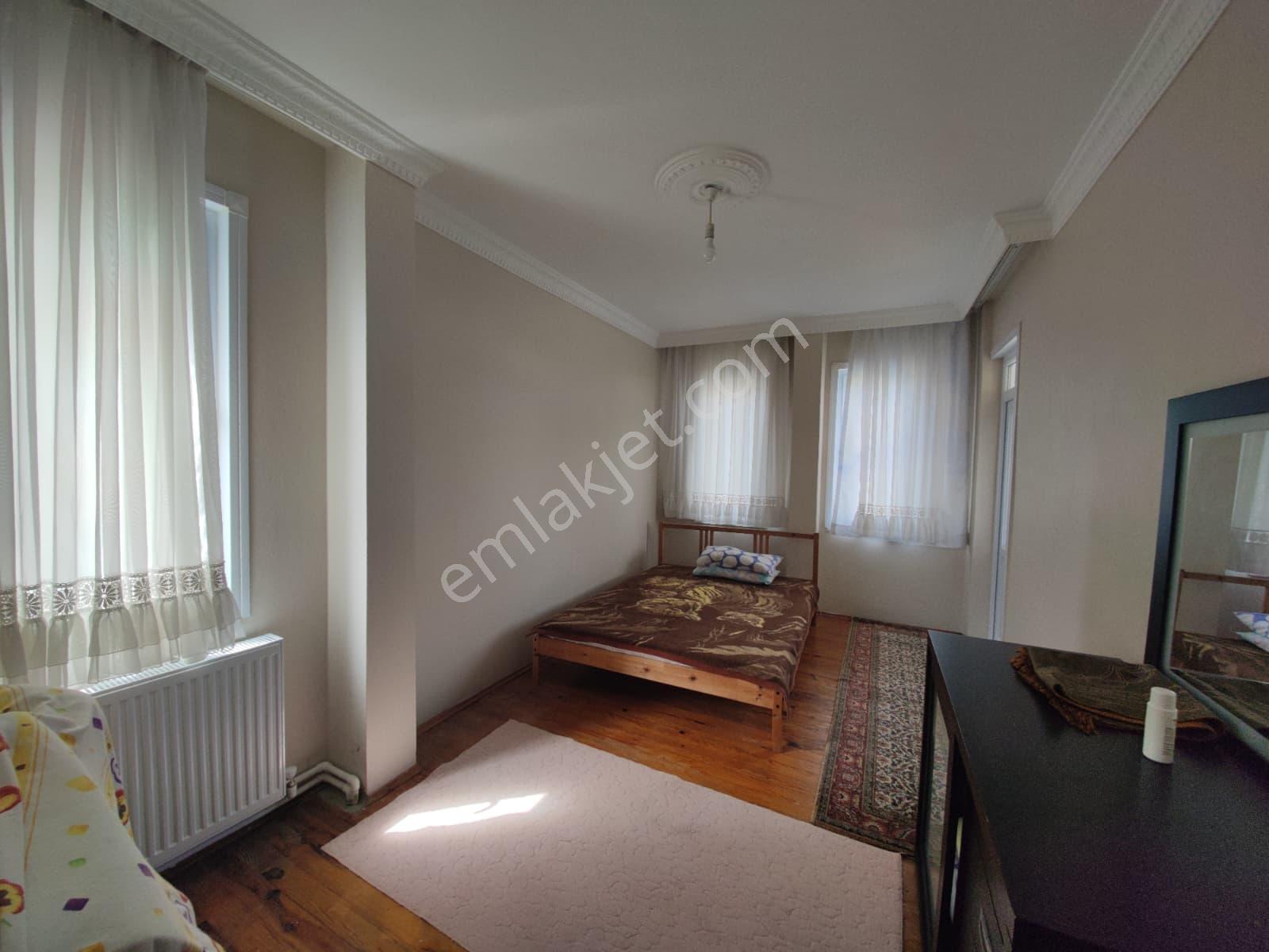 Arnavutköy Karaburun'da Deniz Manzaralı Satılık Villa - Görsel 10