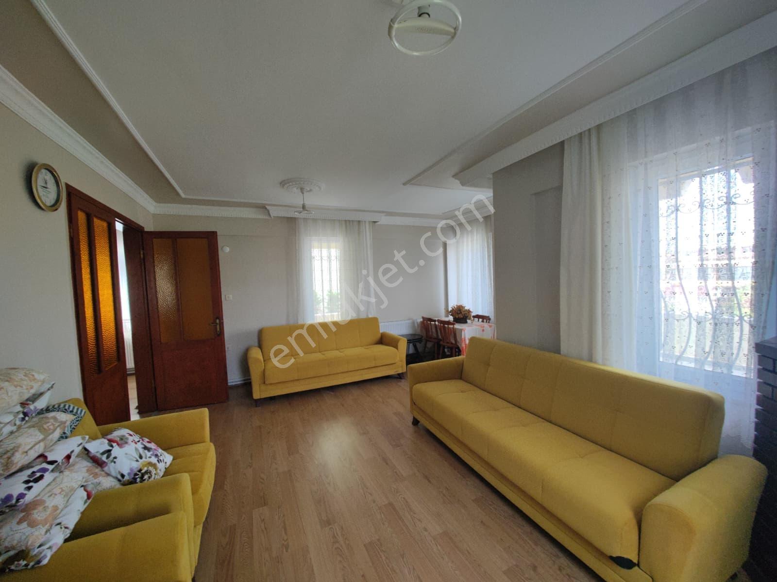 Arnavutköy Karaburun'da Deniz Manzaralı Satılık Villa - Görsel 8
