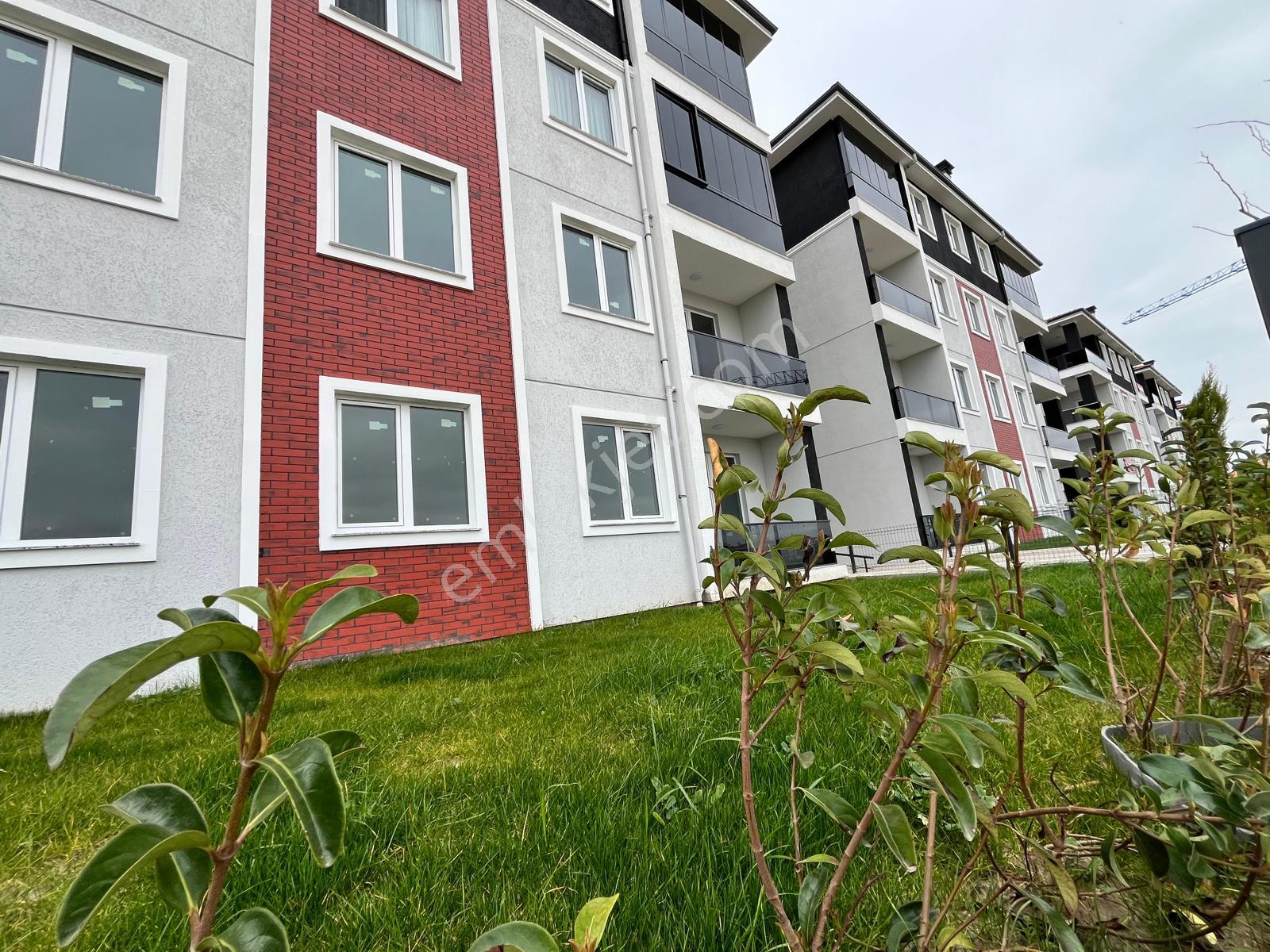 Molla Team Emlak | Havuzlu | Güvenlikli | Everest2 Sitesi | 2+1 - Görsel 22