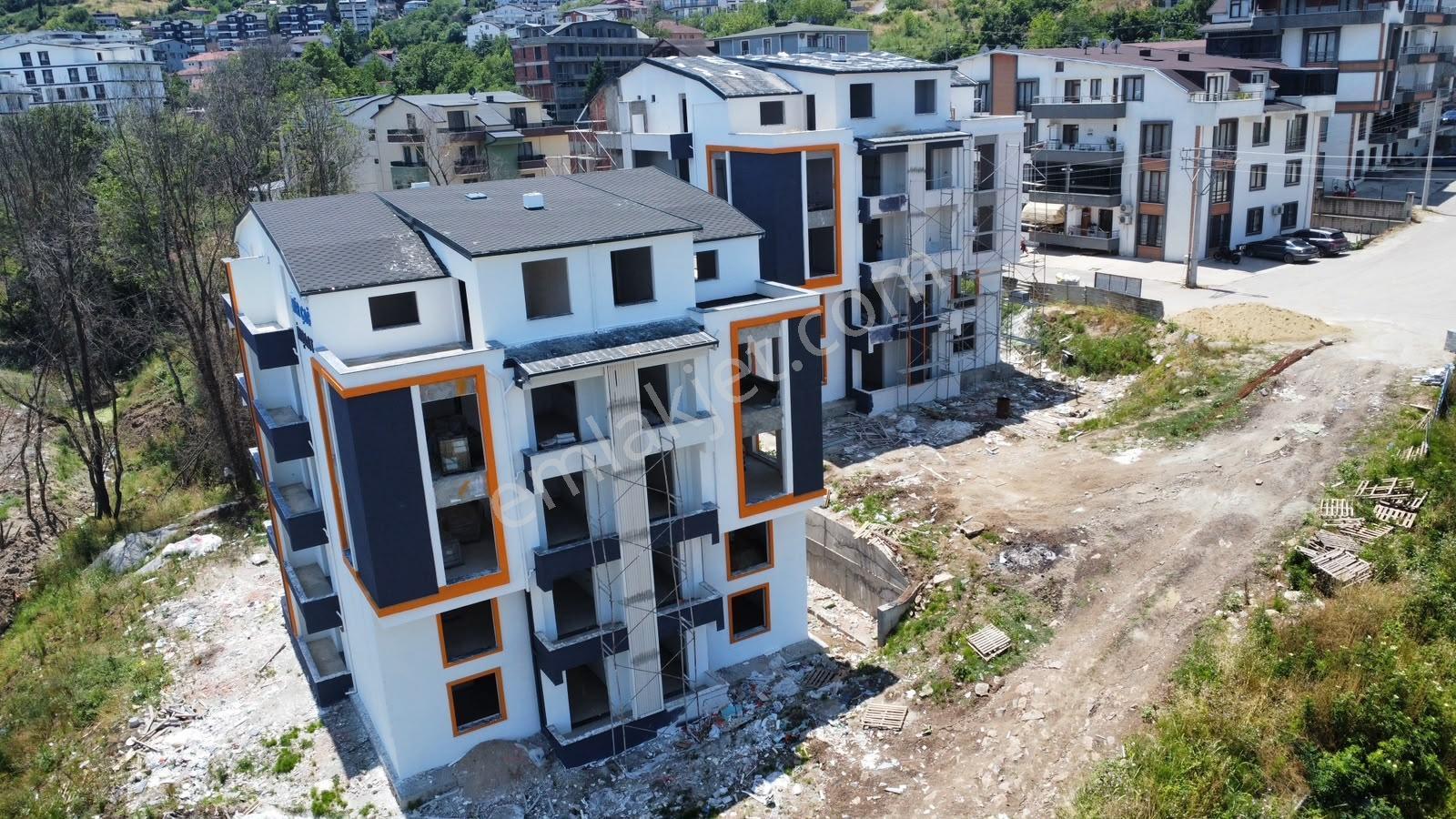 Tarcanlardan Başiskele Döngel Deniz Manzaralı 4+1 Lüks Daireler