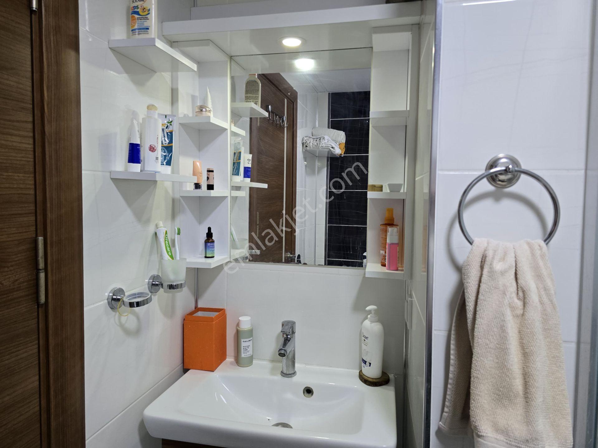 Tam Merkezde 1+1 Eşyalı Kiralık Daire - Görsel 20