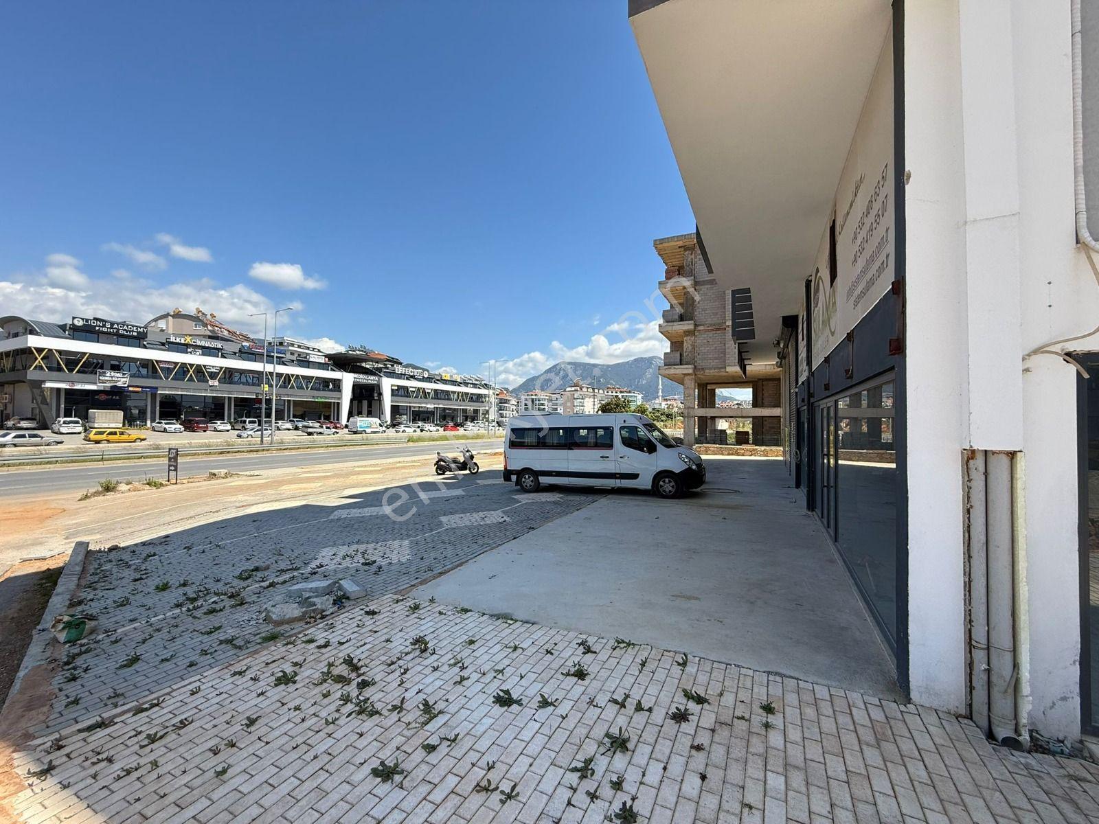 Alanya Obada Çevre Yolu Üzeri Kiralık Dükkan - Görsel 3