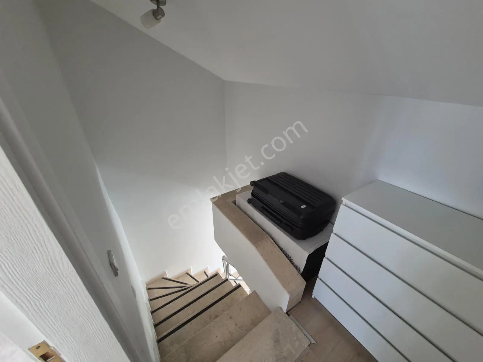 Re/max Hedef' Ten Cihangir' De Metrobüse Yakın 3+1 Dubleks Daire - Görsel 7