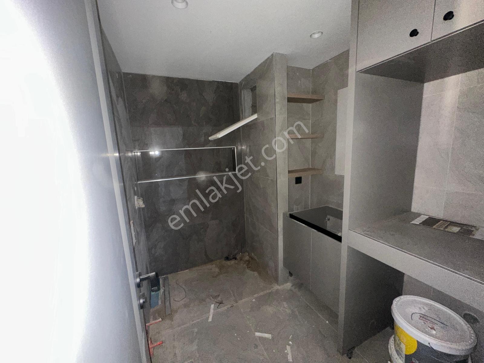 Kemerağzında Vatandaşlığa Uygun,faturalı, Özel Havuzlu 4+1 Villa - Görsel 18