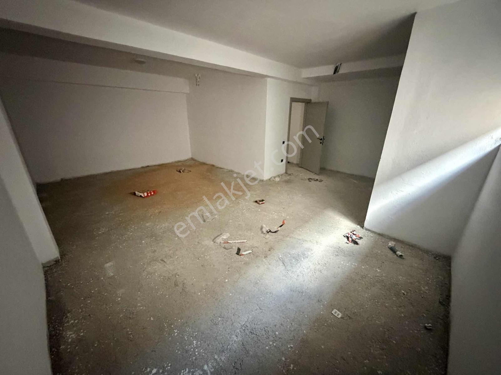 Kemerağzında Vatandaşlığa Uygun,faturalı, Özel Havuzlu 4+1 Villa - Görsel 23