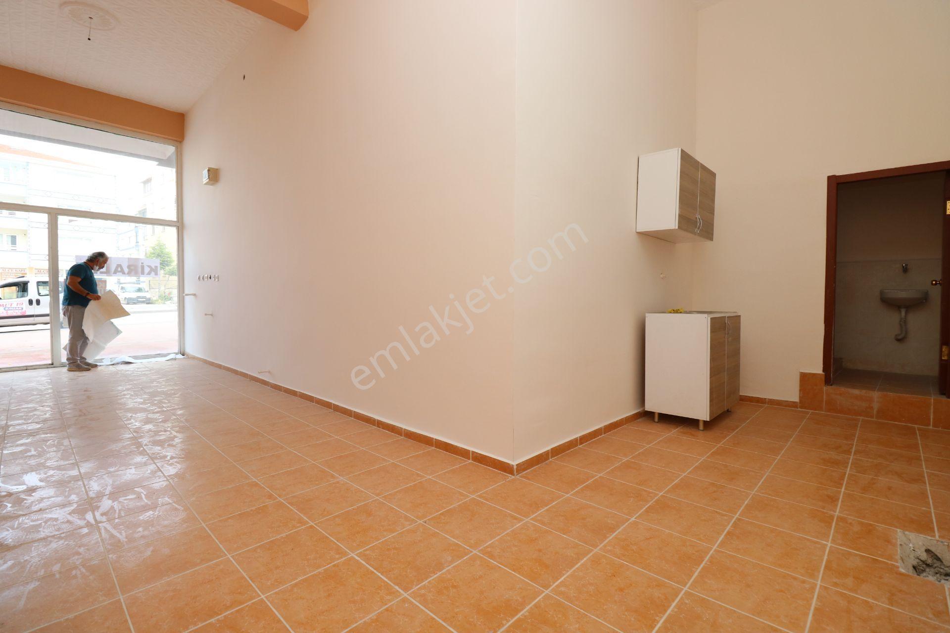 Elvanda Cadde Cephe 35 M2 Kiralık Dükkan - Görsel 18