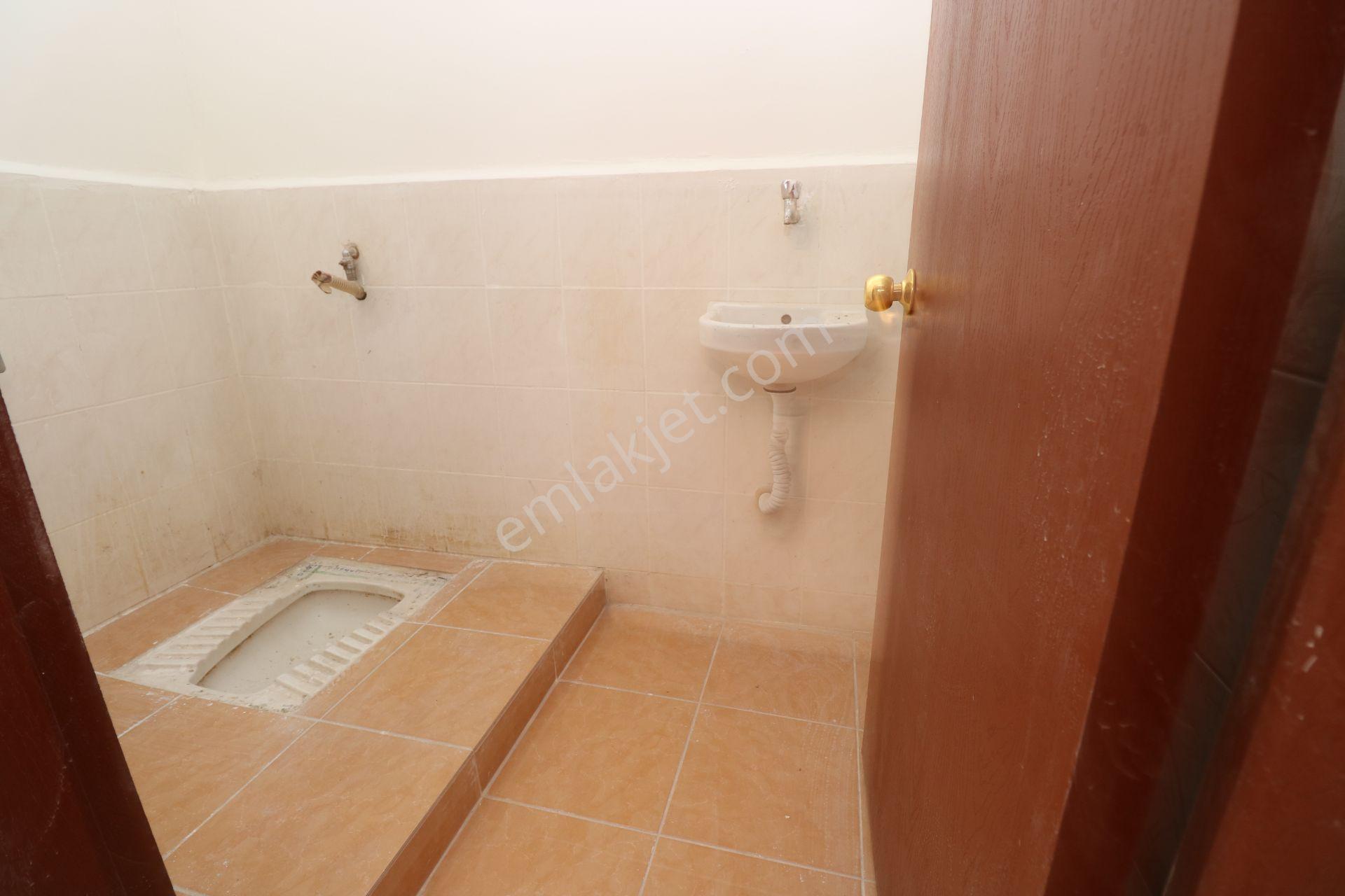 Elvanda Cadde Cephe 35 M2 Kiralık Dükkan - Görsel 7