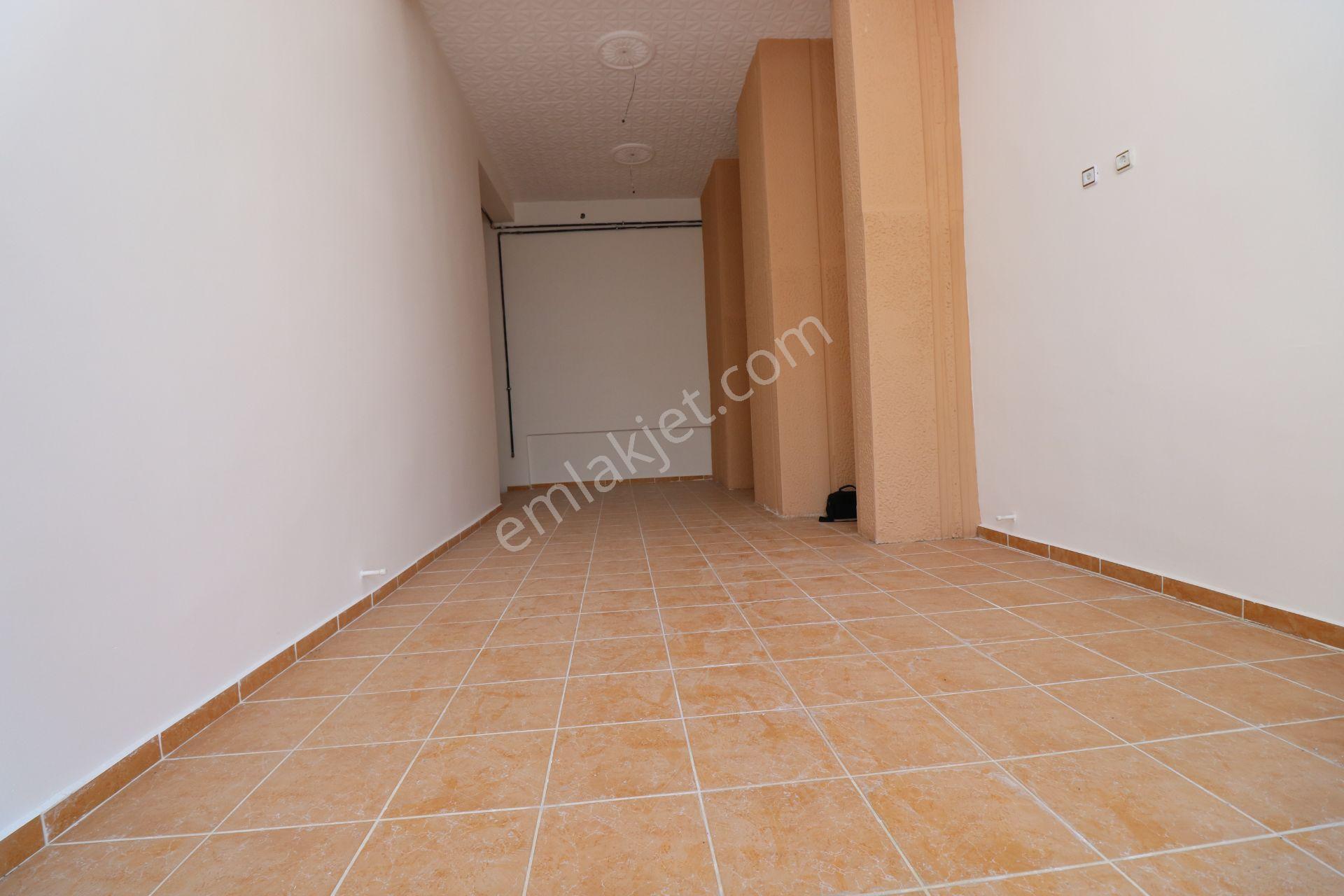 Elvanda Cadde Cephe 35 M2 Kiralık Dükkan - Görsel 20