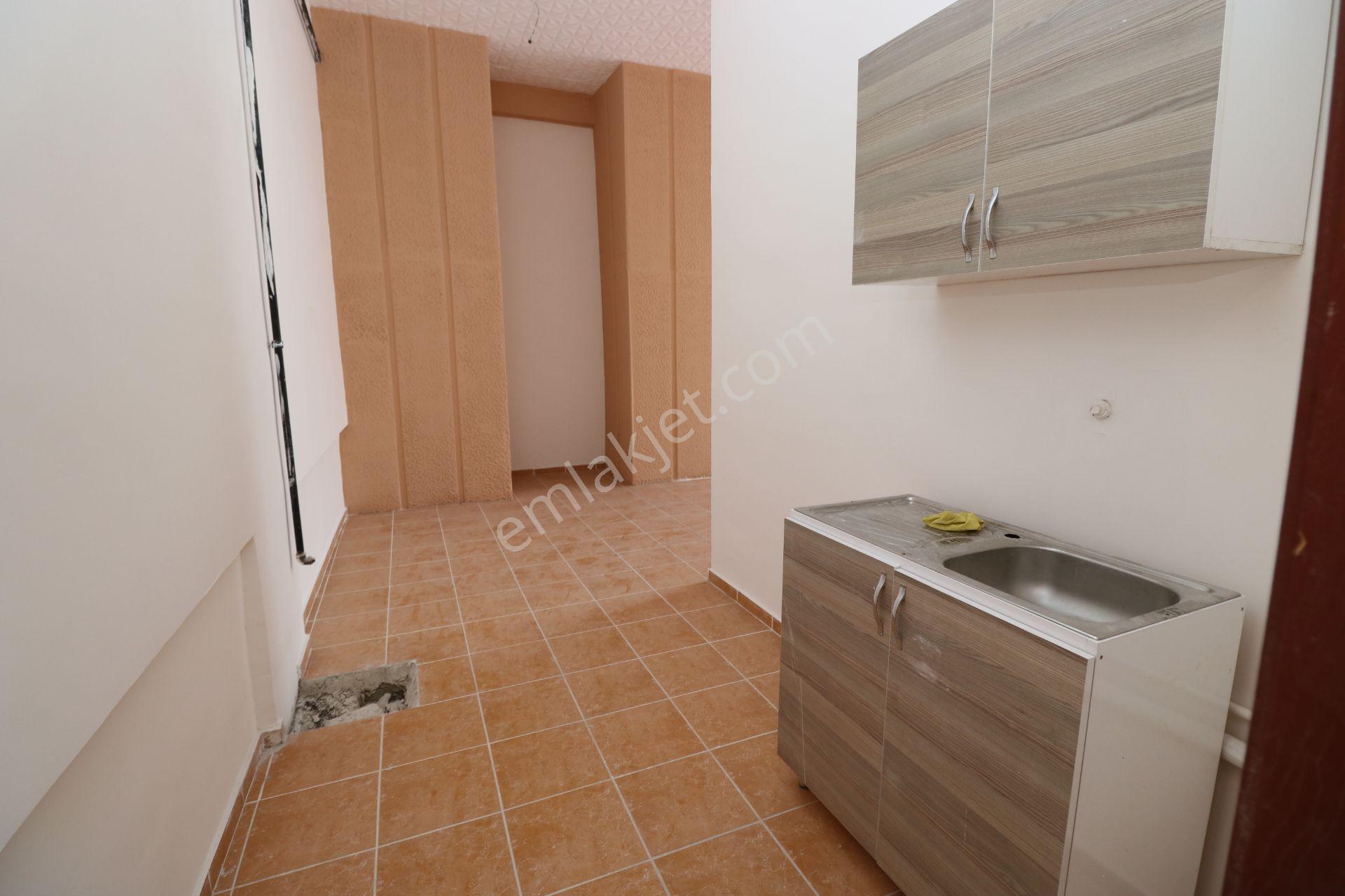 Elvanda Cadde Cephe 35 M2 Kiralık Dükkan - Görsel 10