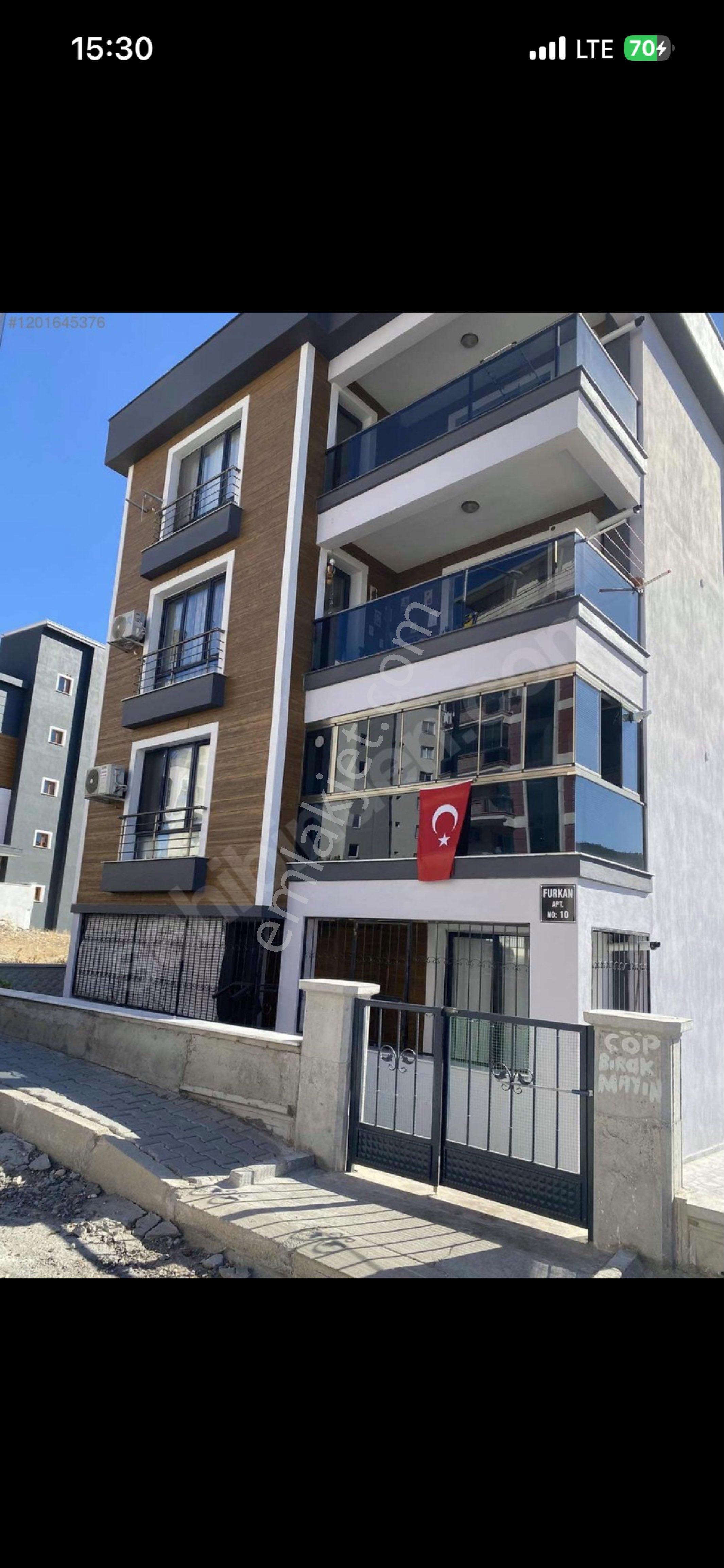Masrafsız 4 Yıllık Aydınlık Köşe Bina 3+1 Ebeveyn Banyolu Daire