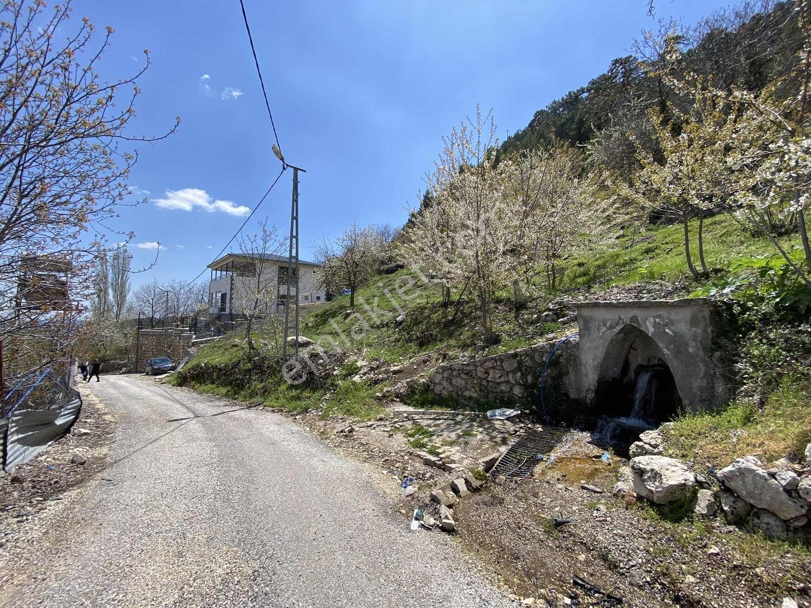 New Formdan Dağ Ve Doğa Manzaralı Lüks Satılık Villa - Görsel 16