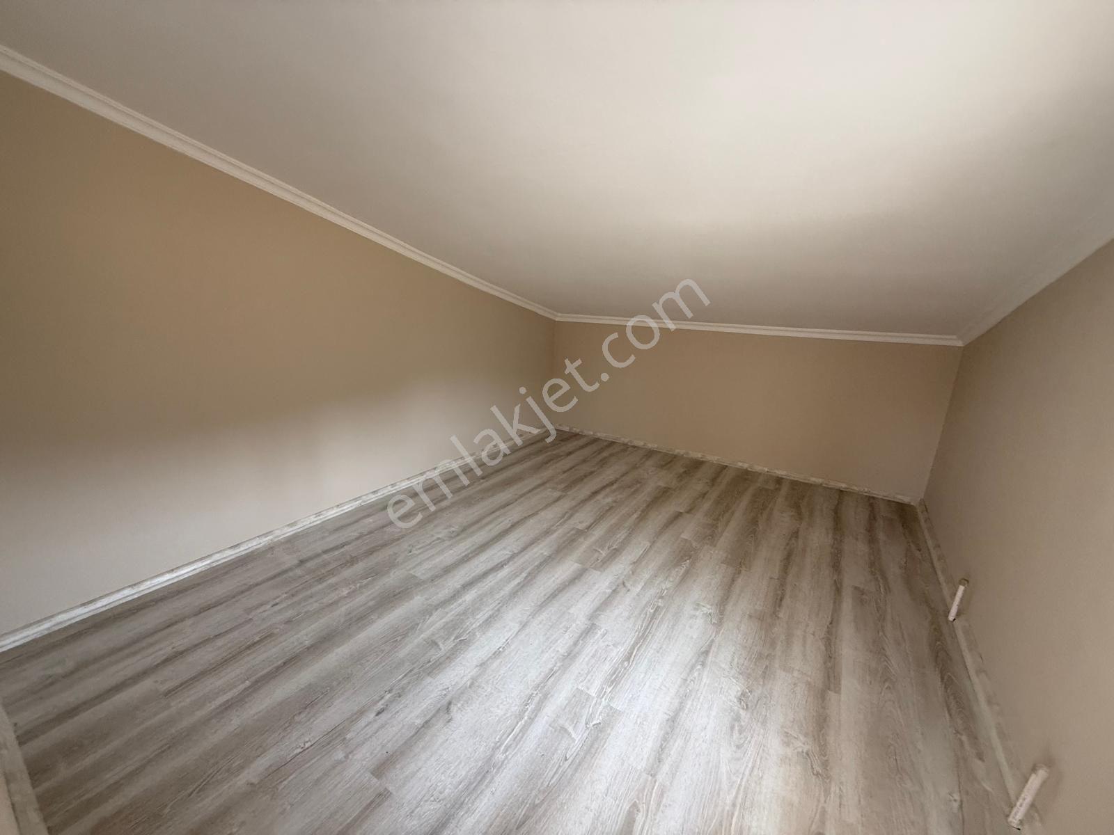 Kuşadası Kuştur Mevki Köşe Konum Geniş Bahçeli 3+2 Satılık Villa - Görsel 13