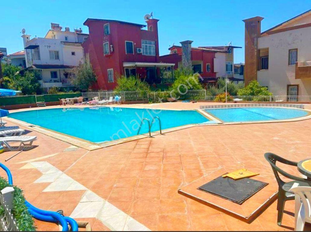 Kuşadası Kuştur Mevki Köşe Konum Geniş Bahçeli 3+2 Satılık Villa - Görsel 6