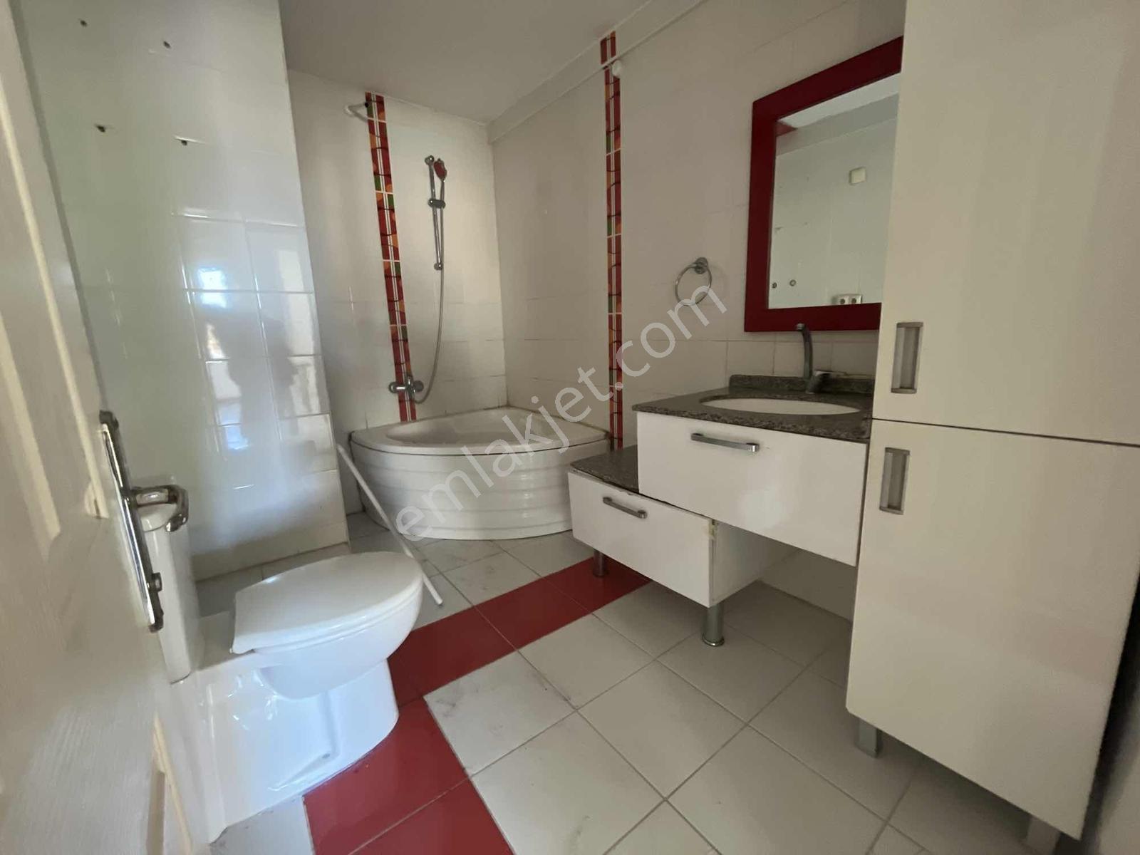 Vıp Gayrimenkul'den Yeni Cuma'da 4+1 Satılık Daire - Görsel 5
