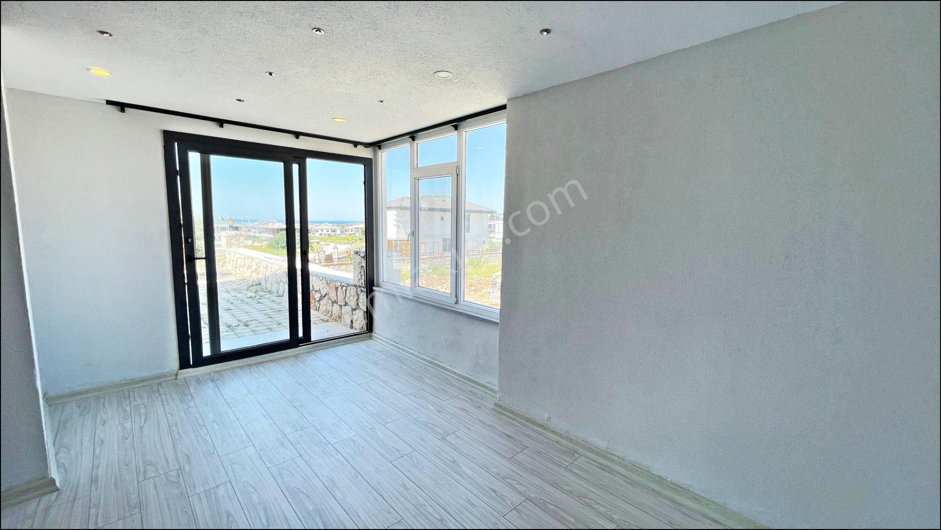 Didim Hisar Mahallesinde Deniz Manzaralı Köşe Villa - Görsel 28