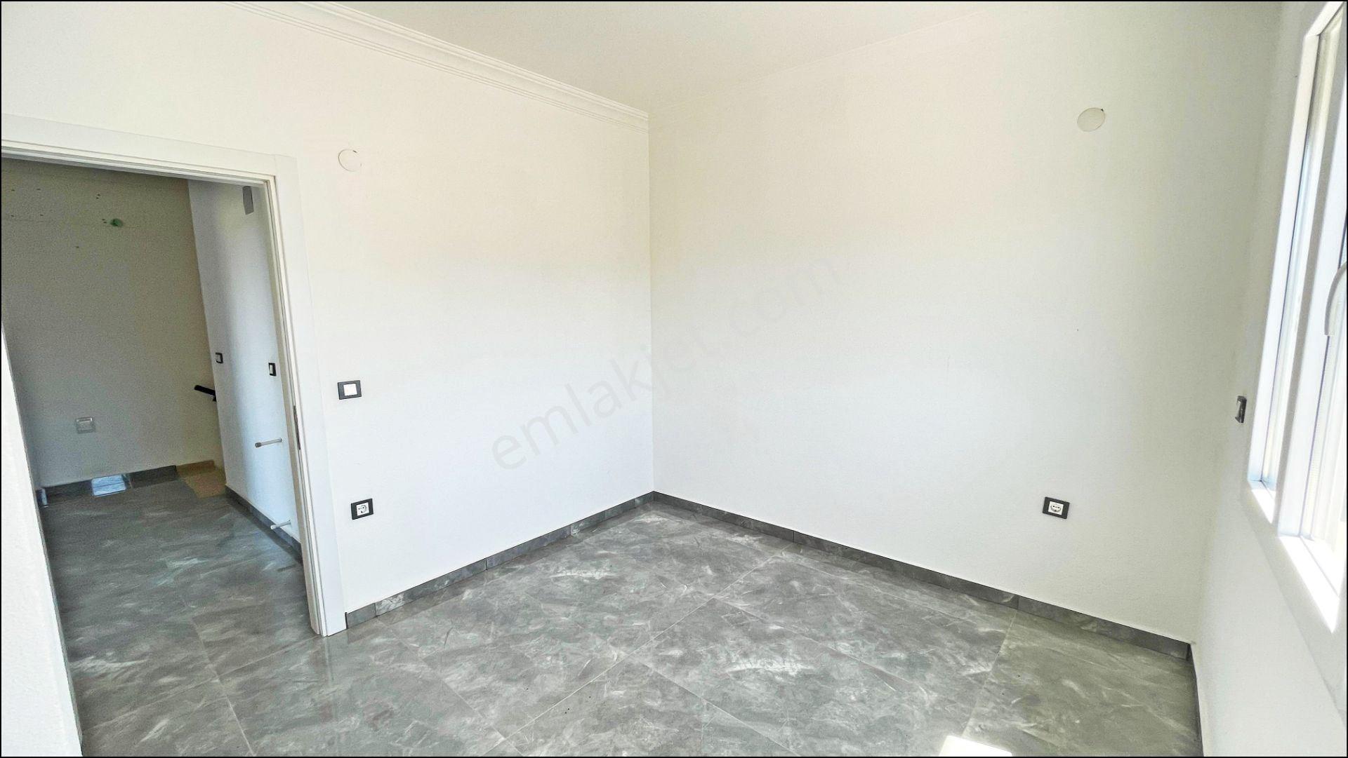 Didim Hisar Mahallesinde Deniz Manzaralı Köşe Villa - Görsel 13