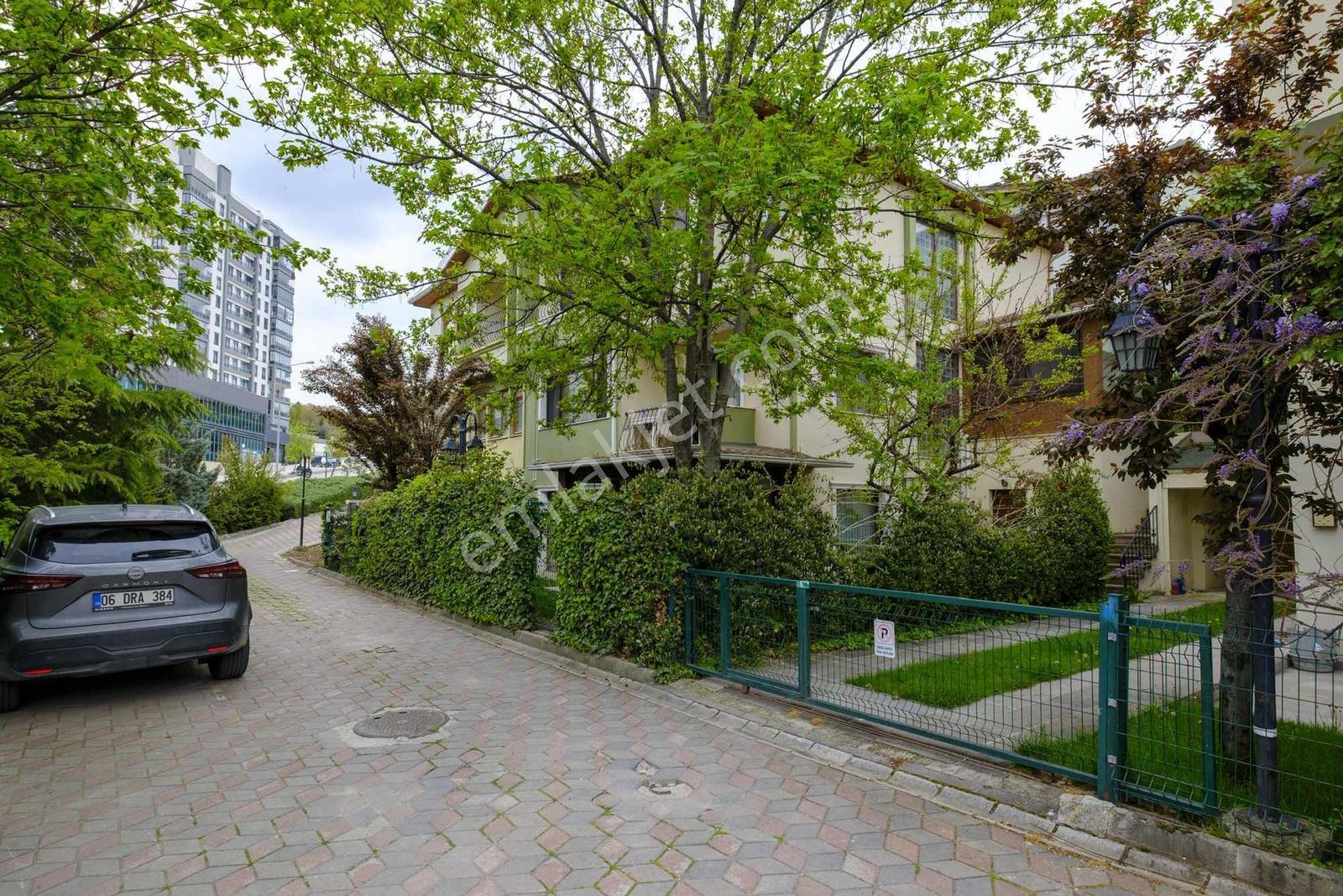 Türkkonut Duhakent 82 Ada Site İçinde Satılık 5+1 Villa - Görsel 34
