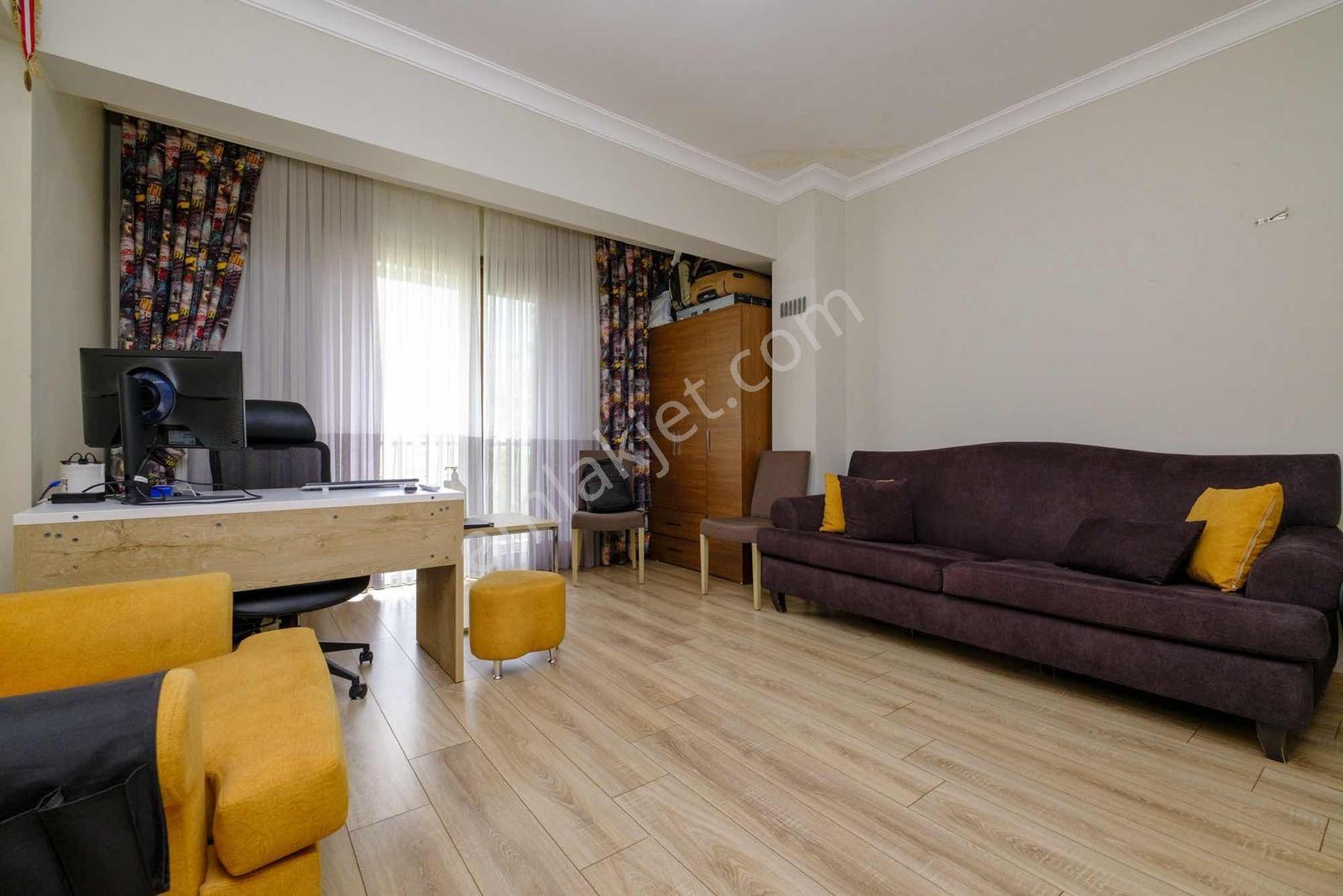 Türkkonut Duhakent 82 Ada Site İçinde Satılık 5+1 Villa - Görsel 17