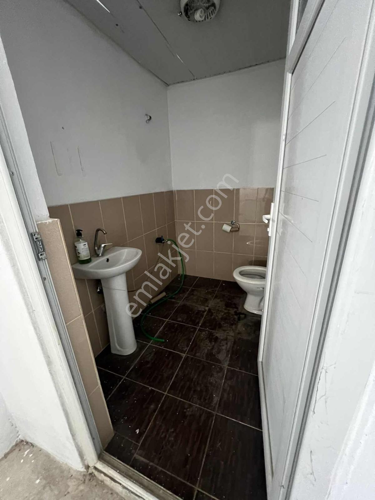 Altınova Sinan Mahallesinde Kiralık 460 M² Depo - Görsel 8