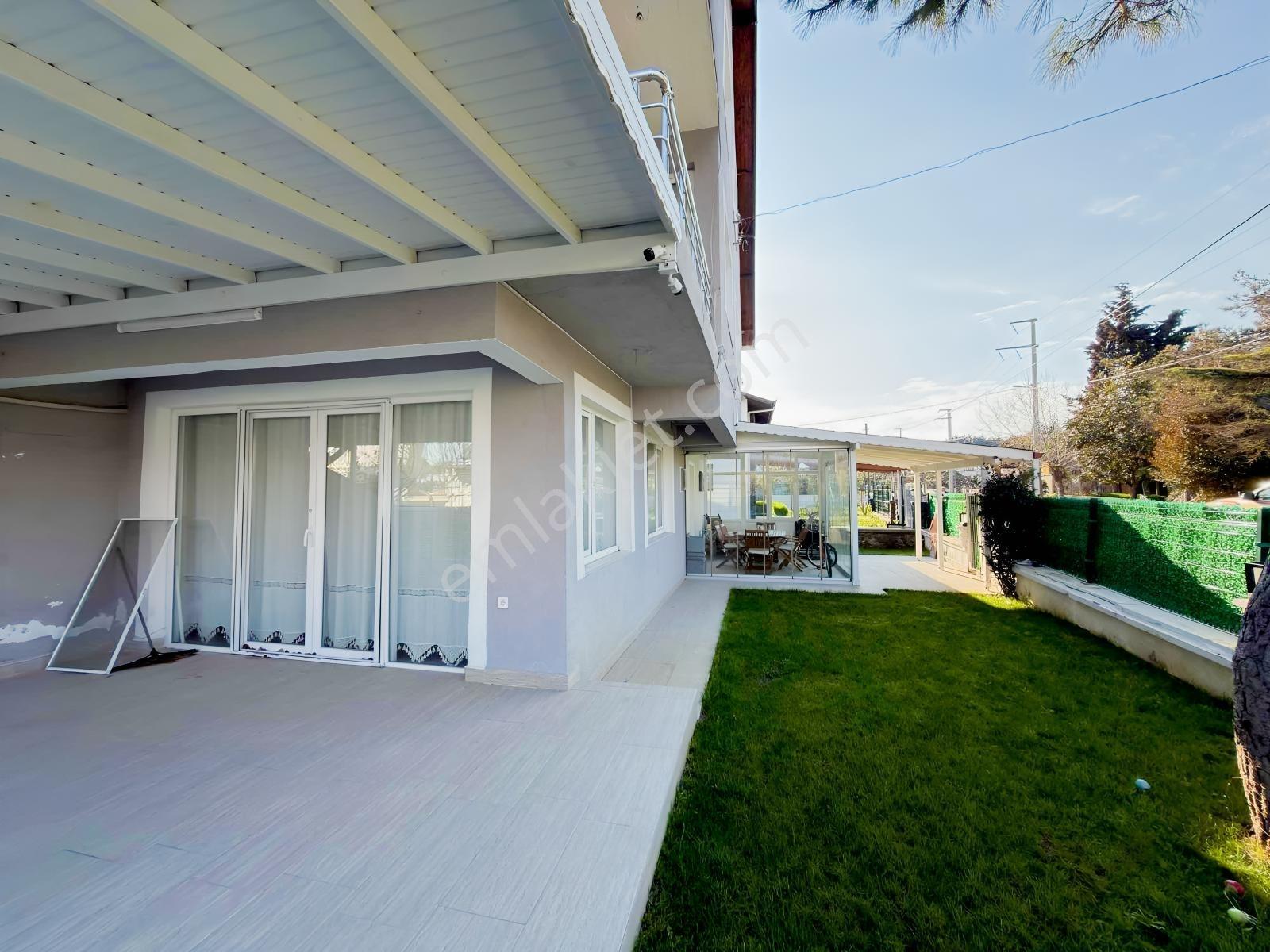 Silivri Semizkumlar'da Deniz Manzaralı 5+1 Masrafsız Villa - Görsel 26