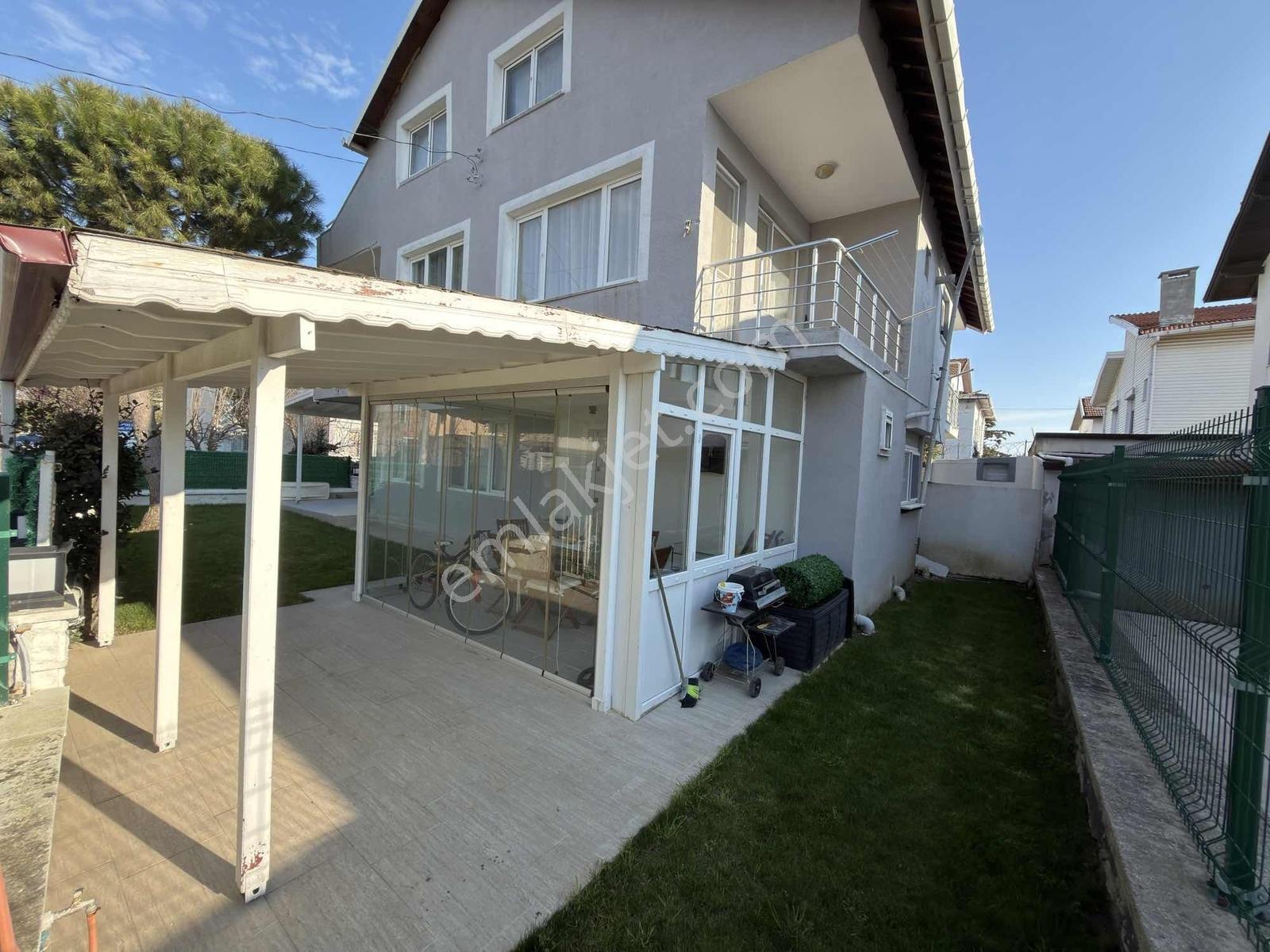Silivri Semizkumlar'da Deniz Manzaralı 5+1 Masrafsız Villa - Görsel 10