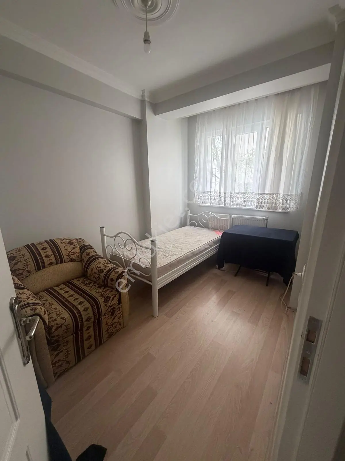 İletişim Kapısı Yakını Eşyalı 1+1 Kiralık Daire - Görsel 8
