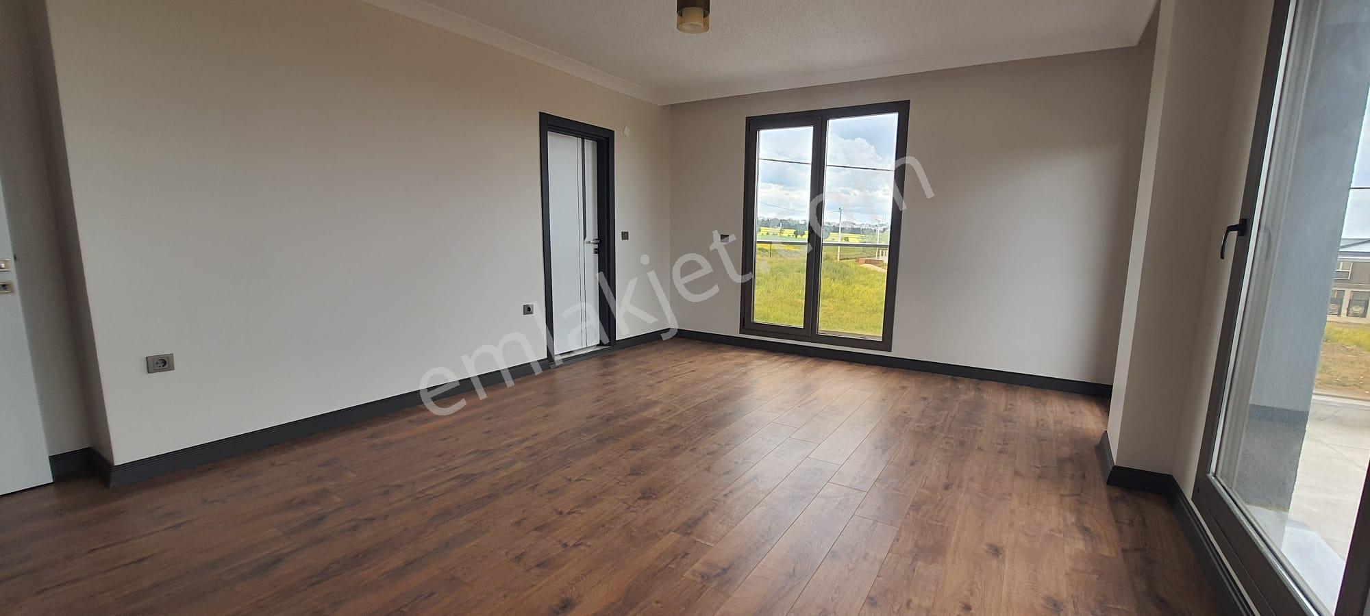 Yeniçiftlik'de 4+1 Büyük Havuzlu Villa#kartallar'dan# - Görsel 22
