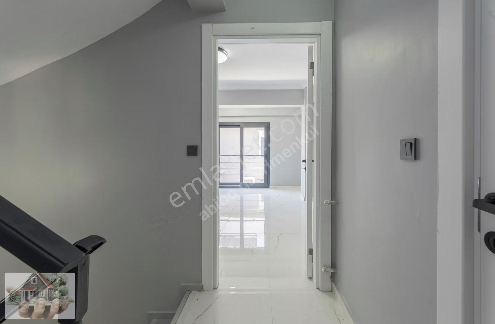 Dikili Çandarlı'da Satılık İkiz Yazlıklar (85m², Deniz Yakını) - Görsel 20