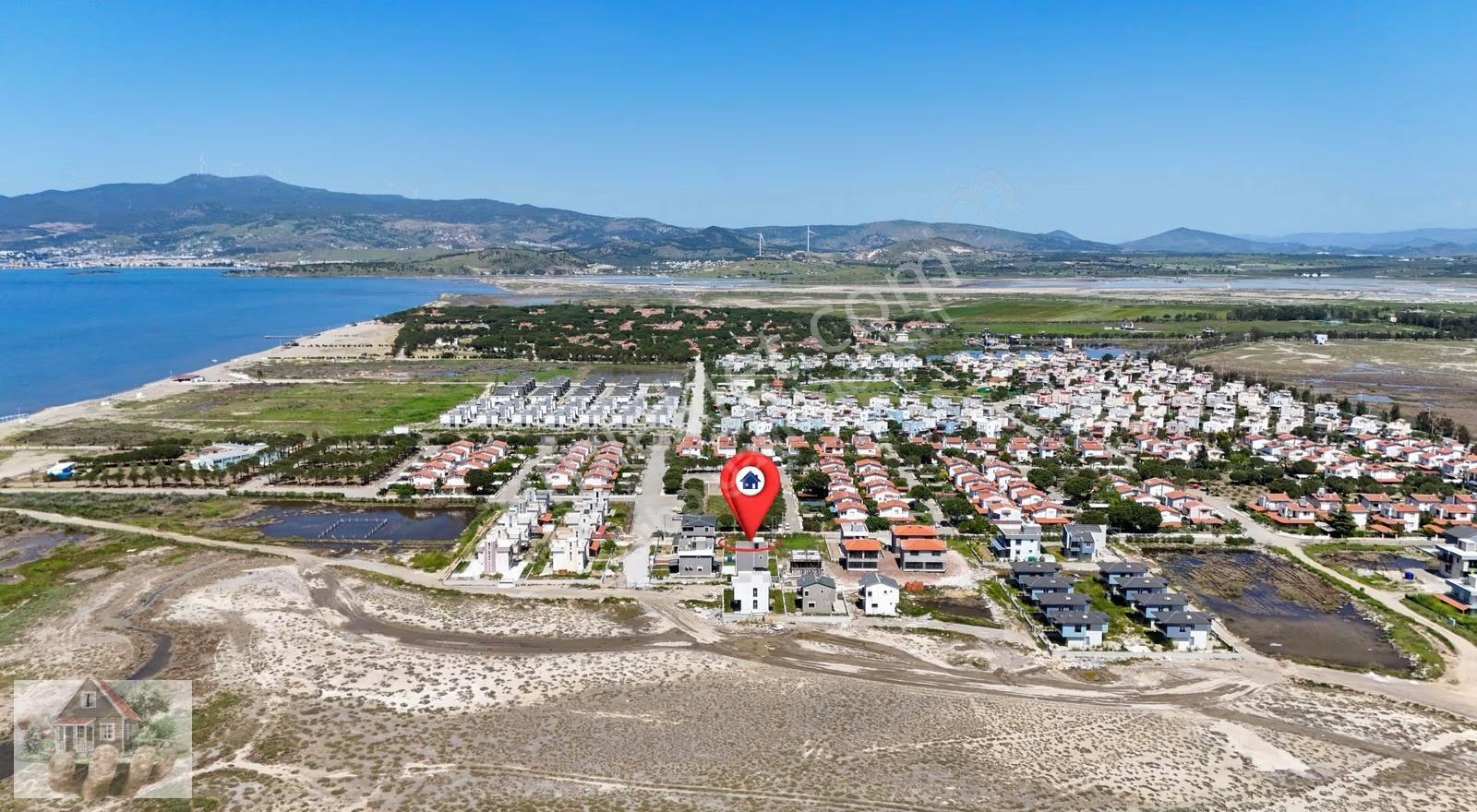 Dikili Çandarlı'da Satılık İkiz Yazlıklar (85m², Deniz Yakını) - Görsel 25