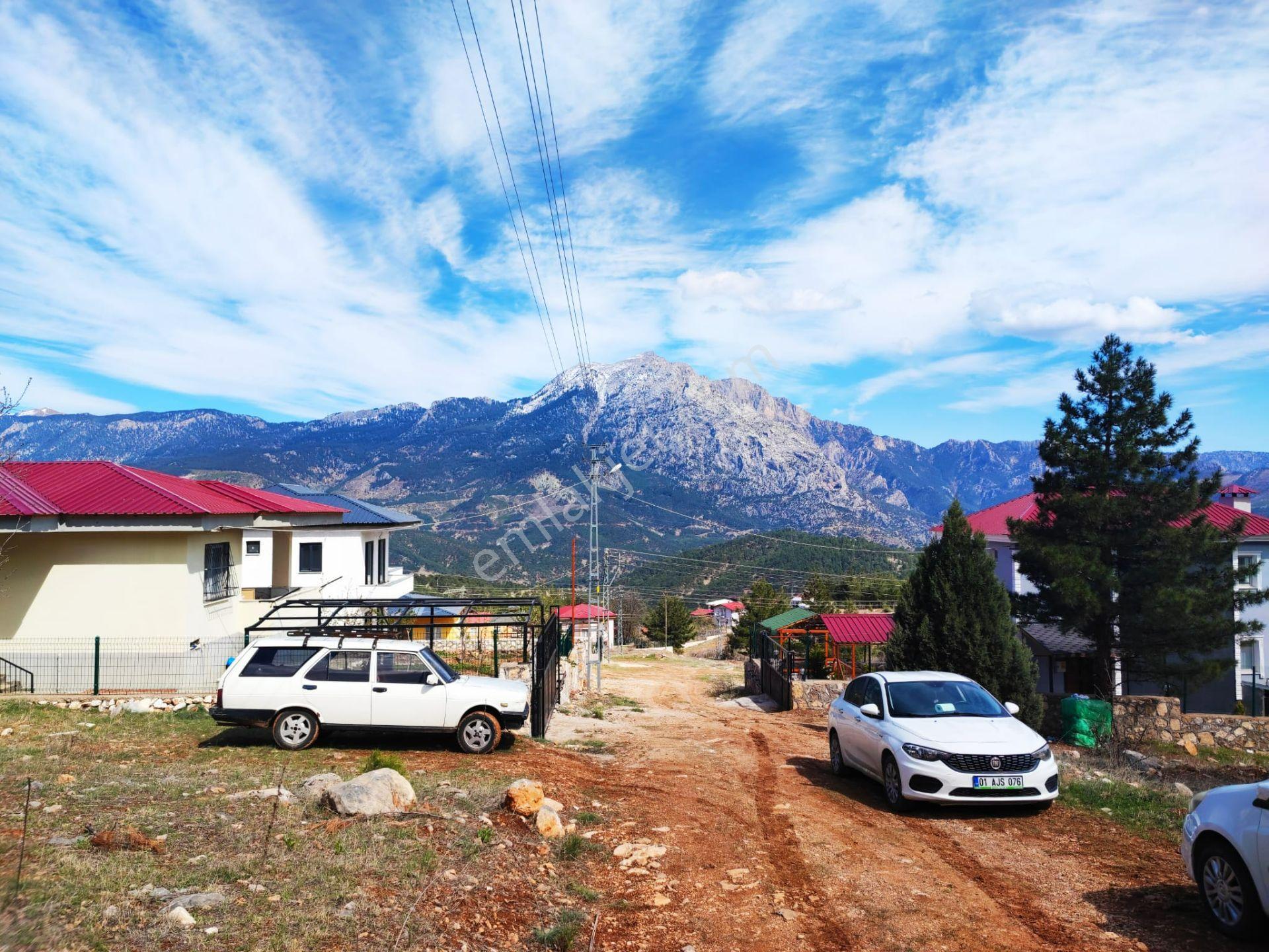 Kar Emlaktan Yenikonacık Hatıllı Mevkiinde 330m2 Arsa
