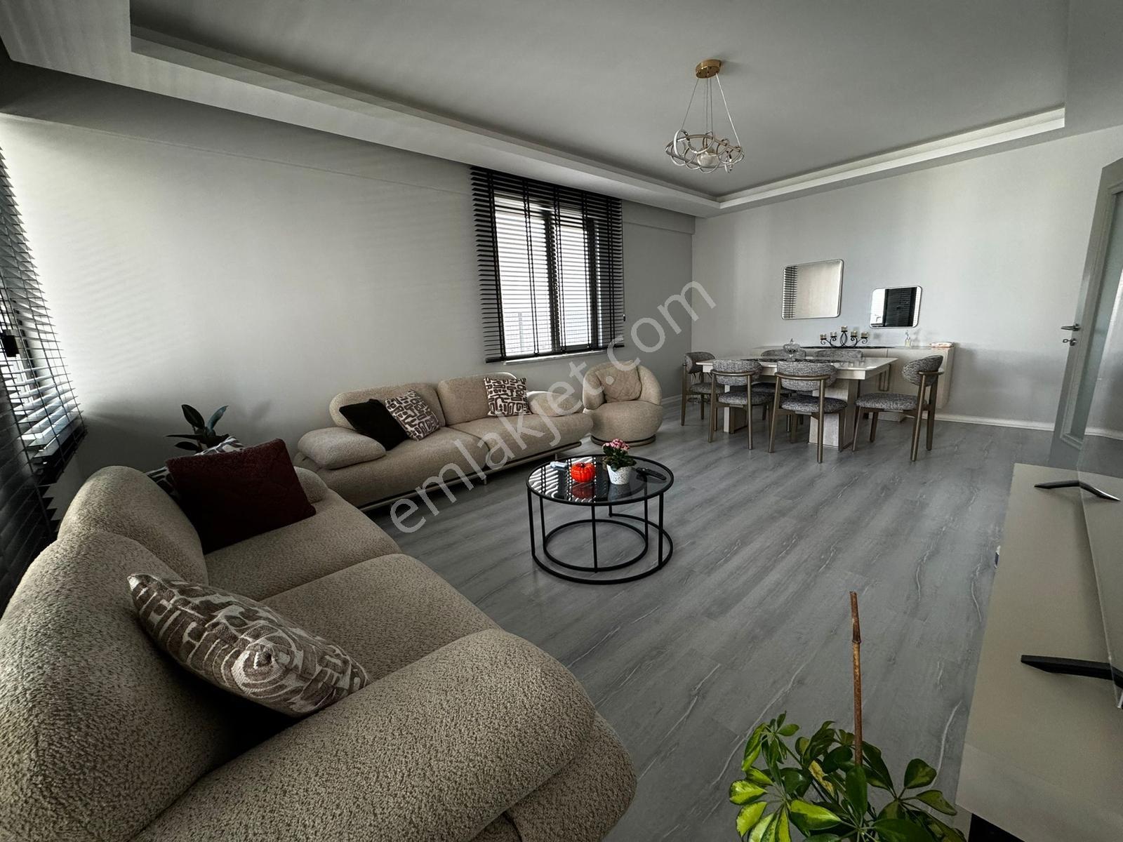 Kurşunlu'da Havuz Manzaralı 3+1 Satılık Sıfır Daire - Görsel 13
