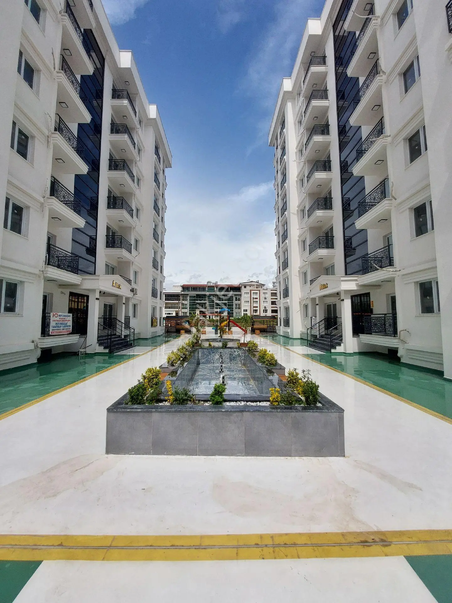 Doğru Gayrimenkulden Kanalyolu Migros Arkasında 3+1yerden Isıtma Sıfır Daire