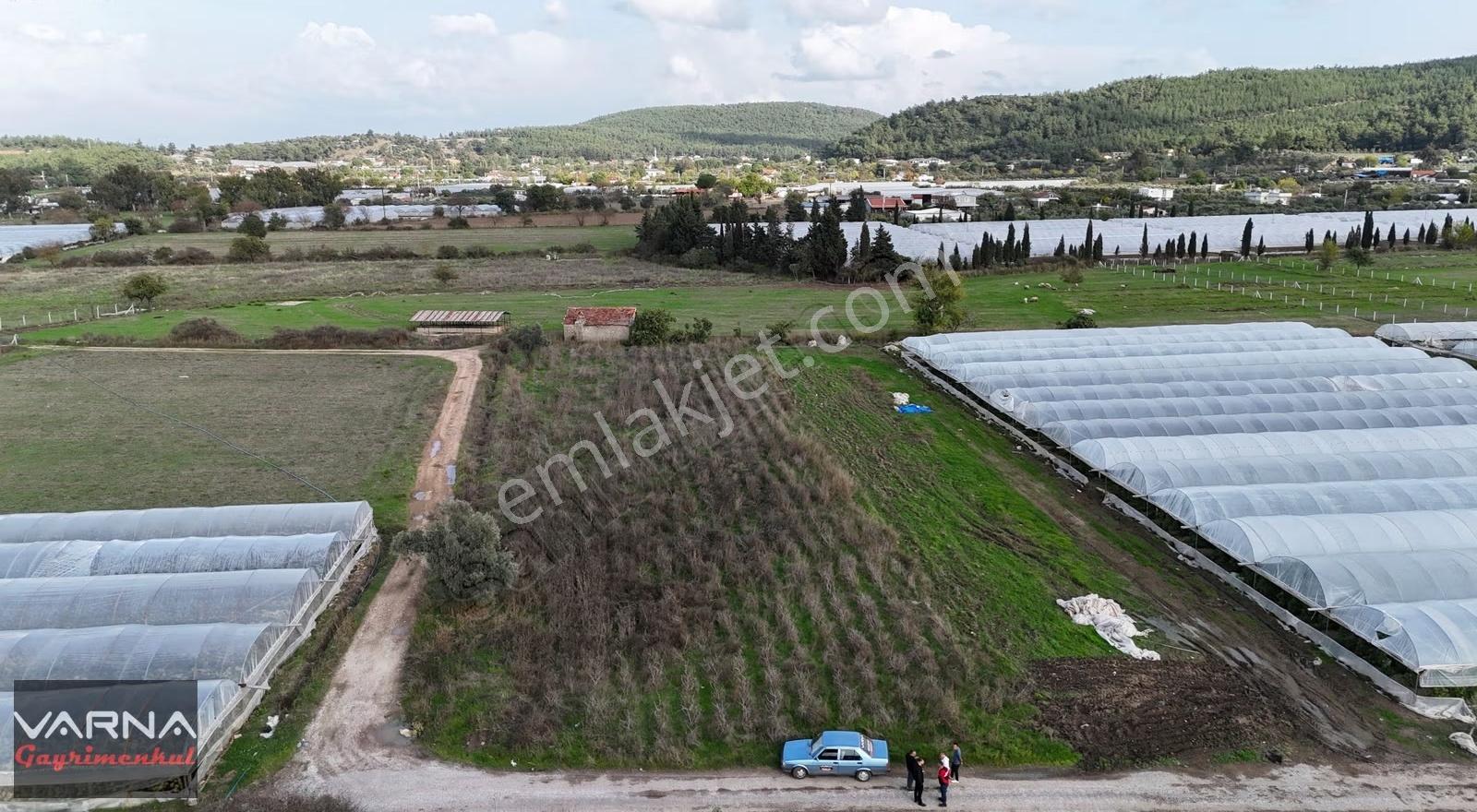İzmir Değirmenderede Satılık Tektapu 2.650 M2 Köşe Tarla - Görsel 26