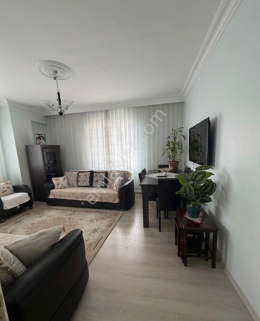 Çorlu Reşadiyede Cadde Üstü Güney Cephe 2+1 Daire - Görsel 15