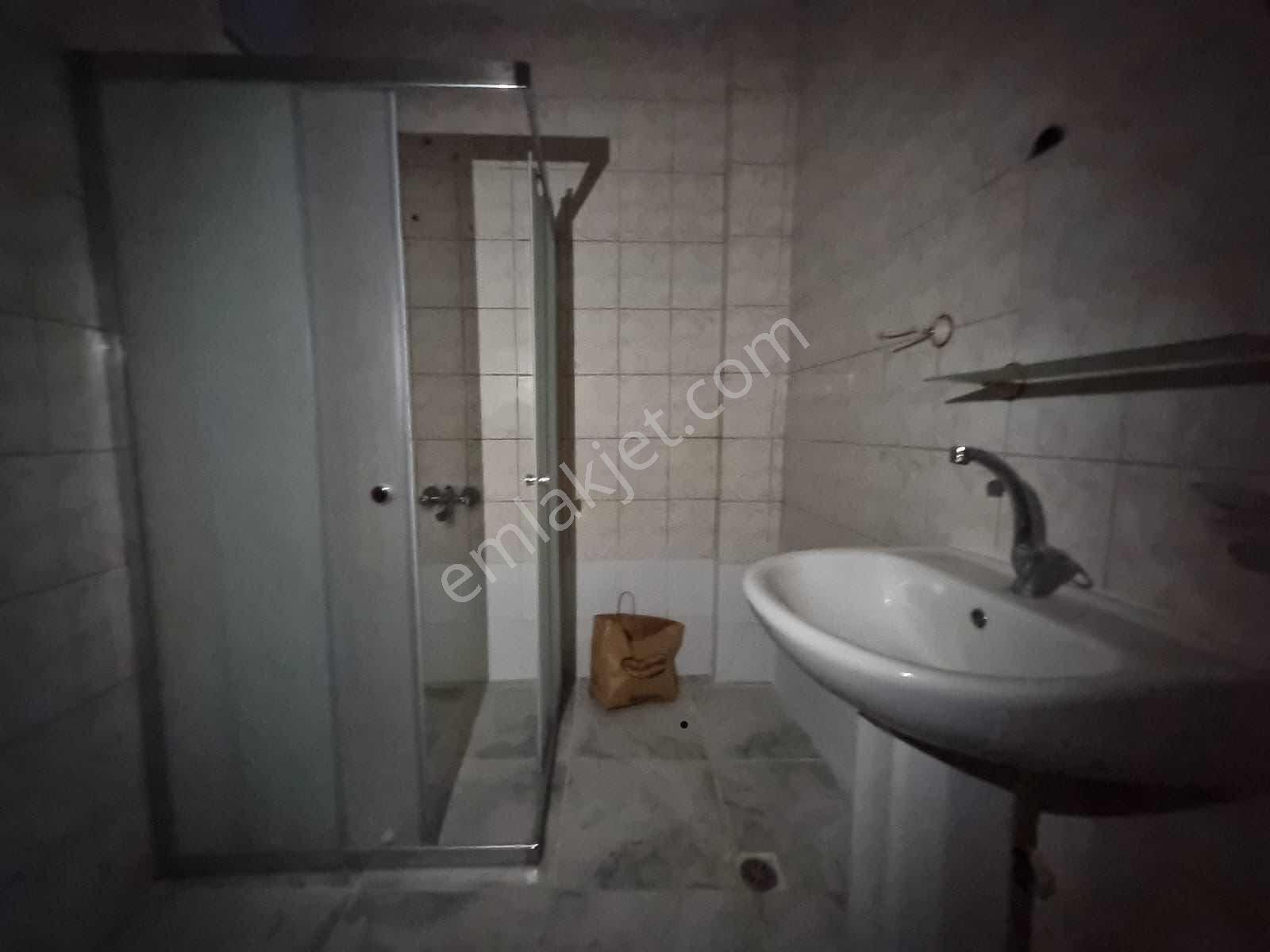 Ertuğrulgazi Mahallesi Site İçerisinde 3+1 Yapılı Kiralık Daire - Görsel 13