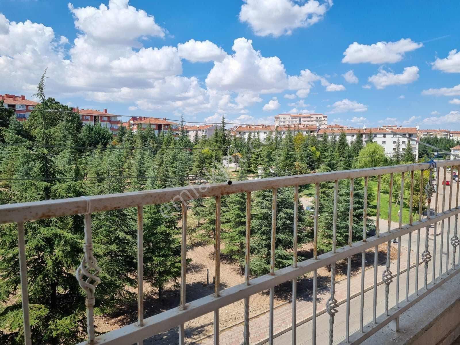Ertuğrulgazi Mahallesi Site İçerisinde 3+1 Yapılı Kiralık Daire - Görsel 26