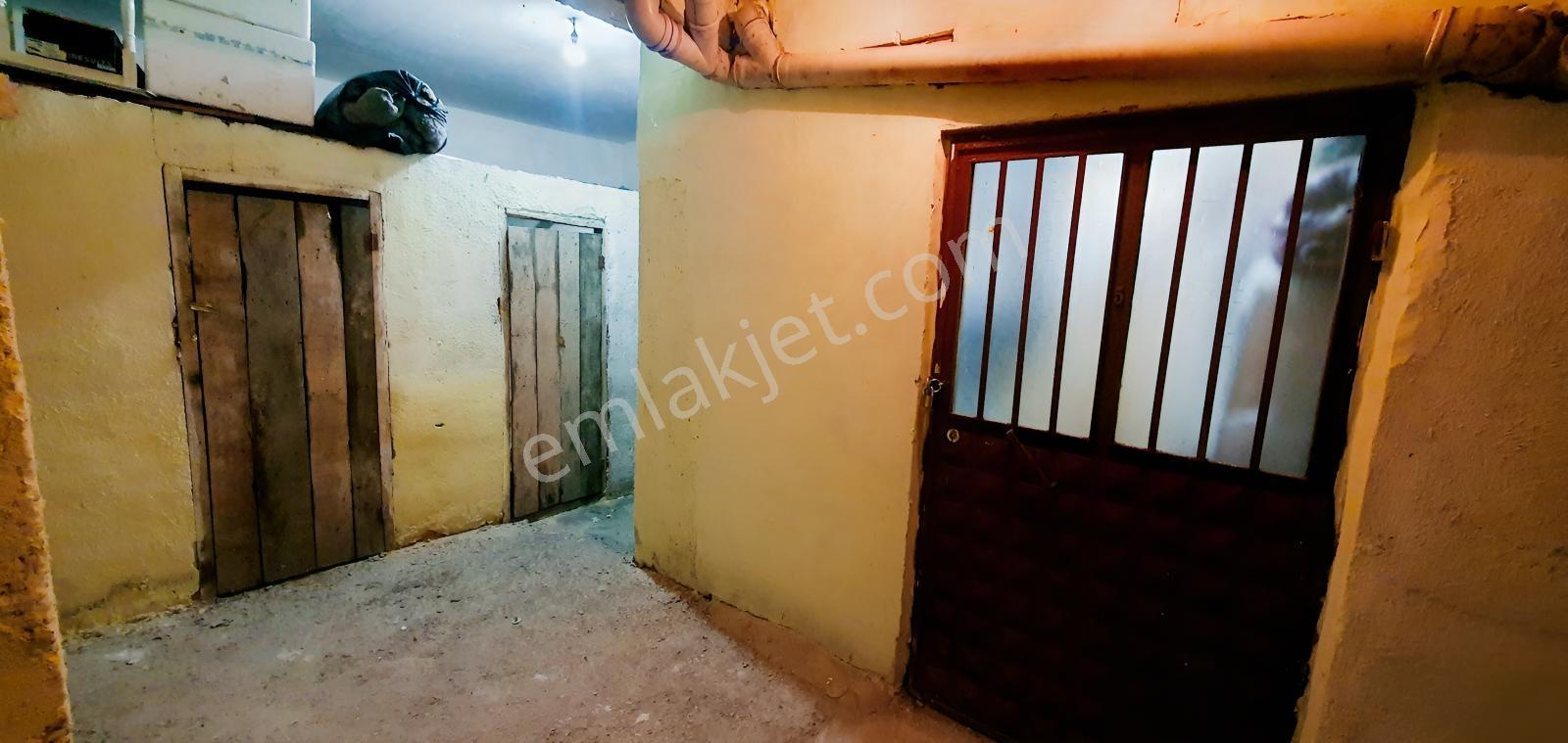 Güllük Mah. Collesium Yakınında Çift Balkon Satılık 2+1 - Görsel 20