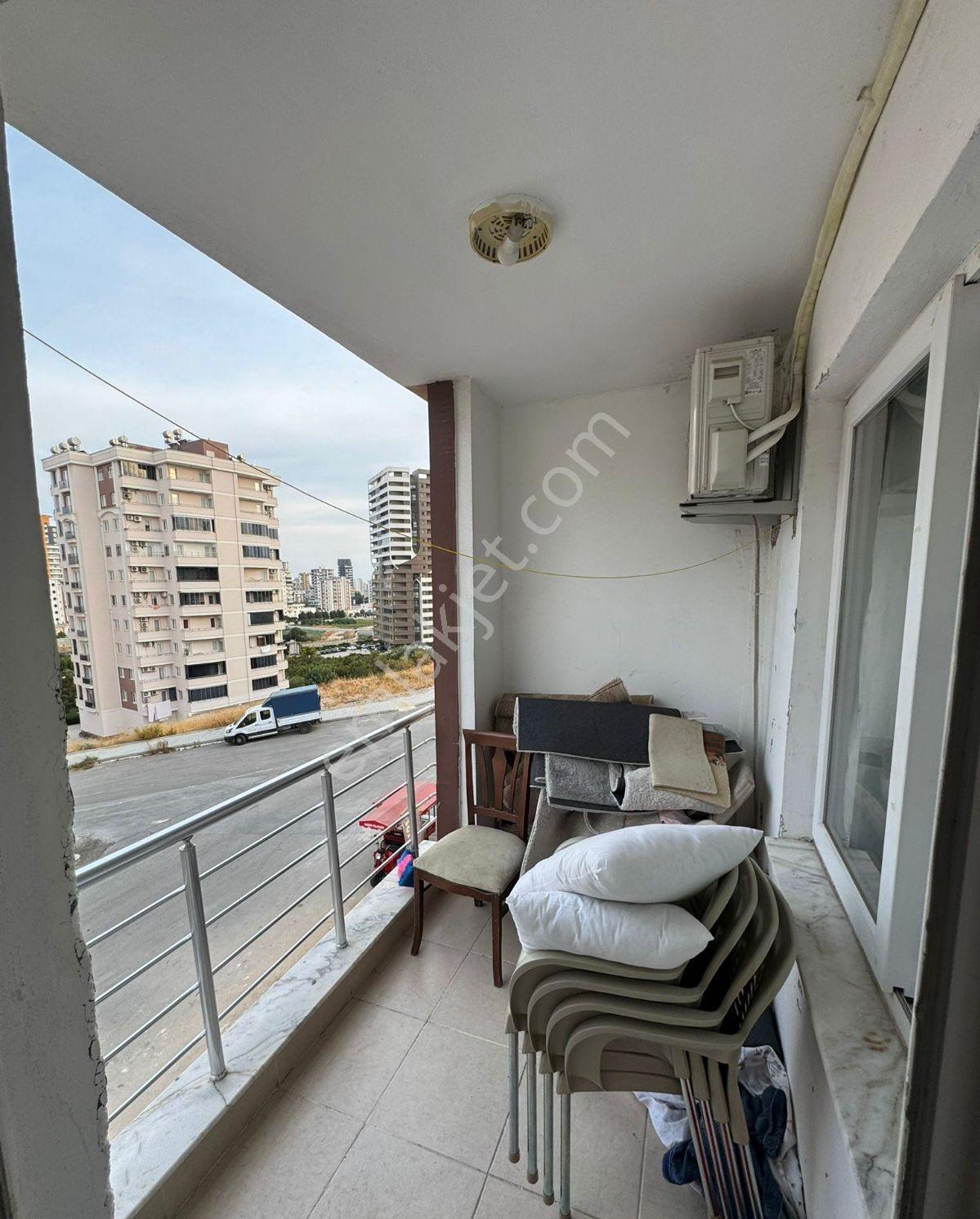 Atmacadan Çiftlikköyde 2+1 ,sıfır Eşyalı Kiracılı Satılık Fırsat Daire - Görsel 14