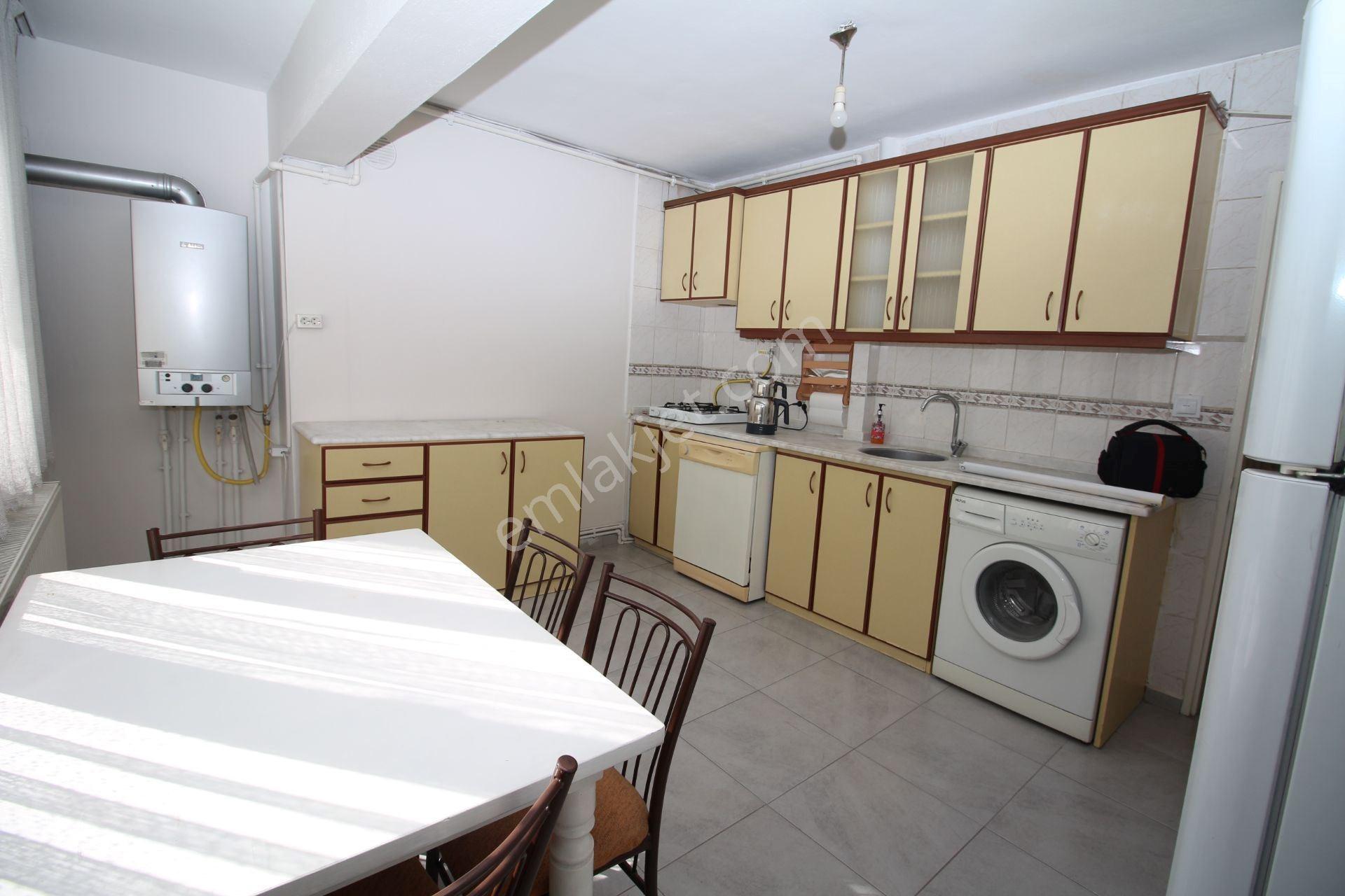 Basınsitesi'nde Doğalgazlı, Bahçe Katı 2+1 Daire - Görsel 19