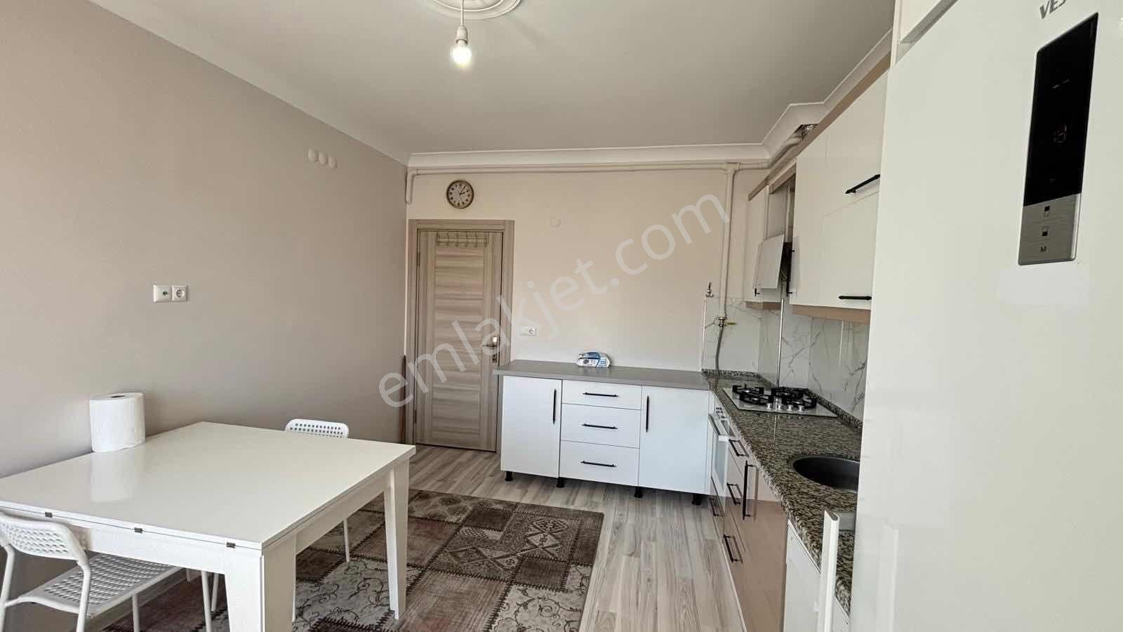 Kiralık Gaziler Mahallesinde 2+1 Daire - Görsel 4