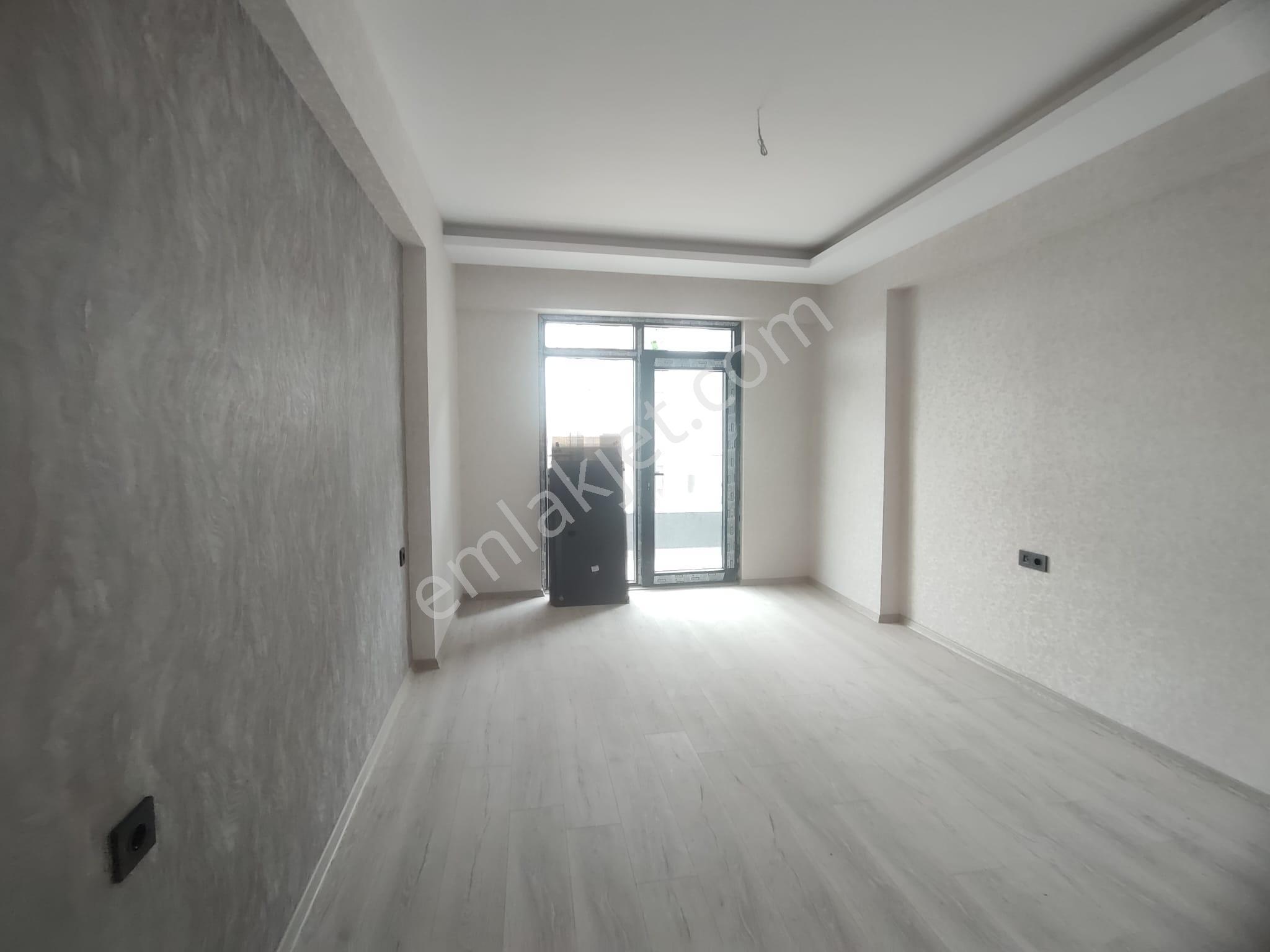 Gençosman Caddesi Üzerinde Site İçinde Satılık 3+1 Daire - Görsel 16