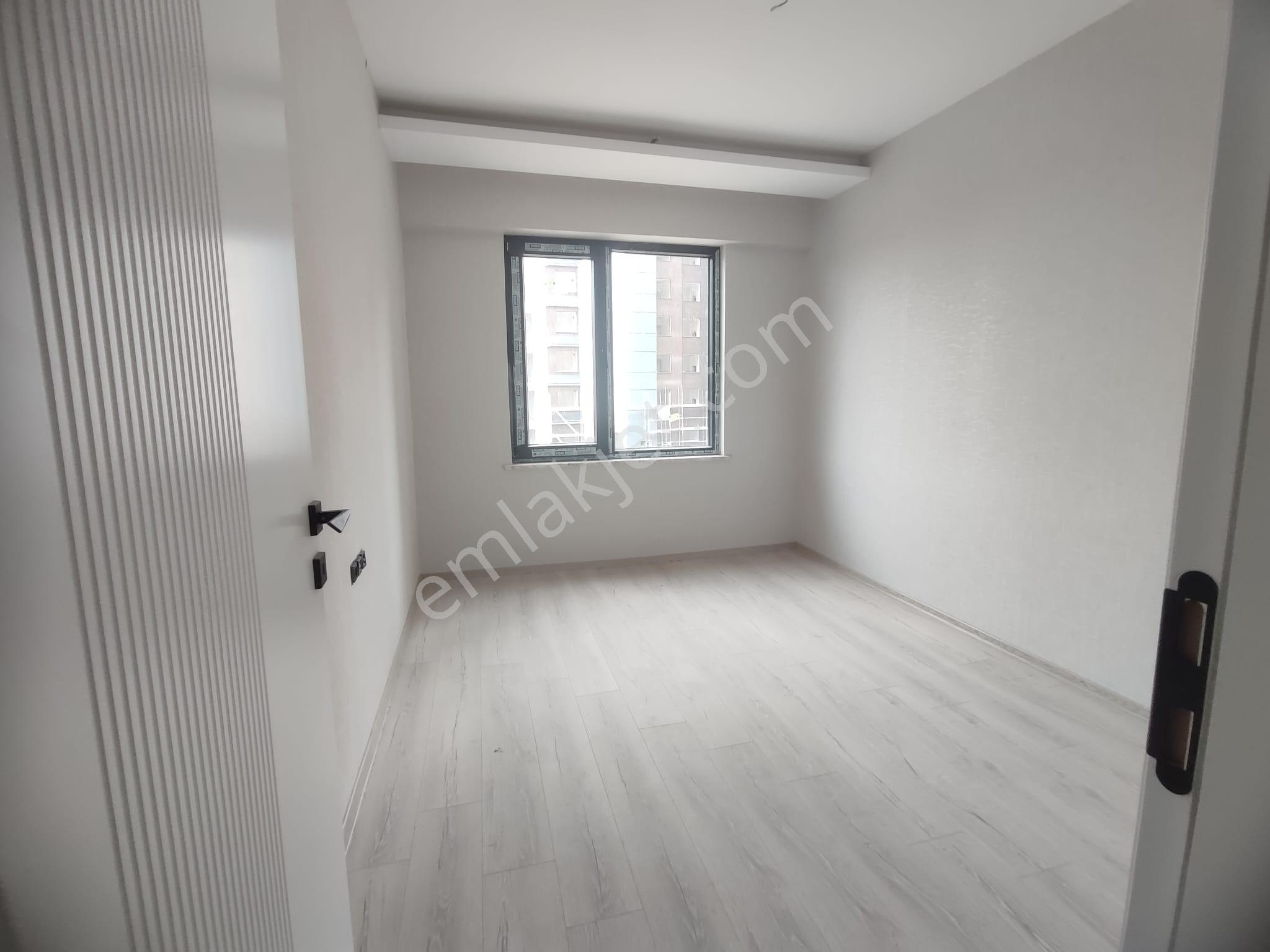Gençosman Caddesi Üzerinde Site İçinde Satılık 3+1 Daire - Görsel 10