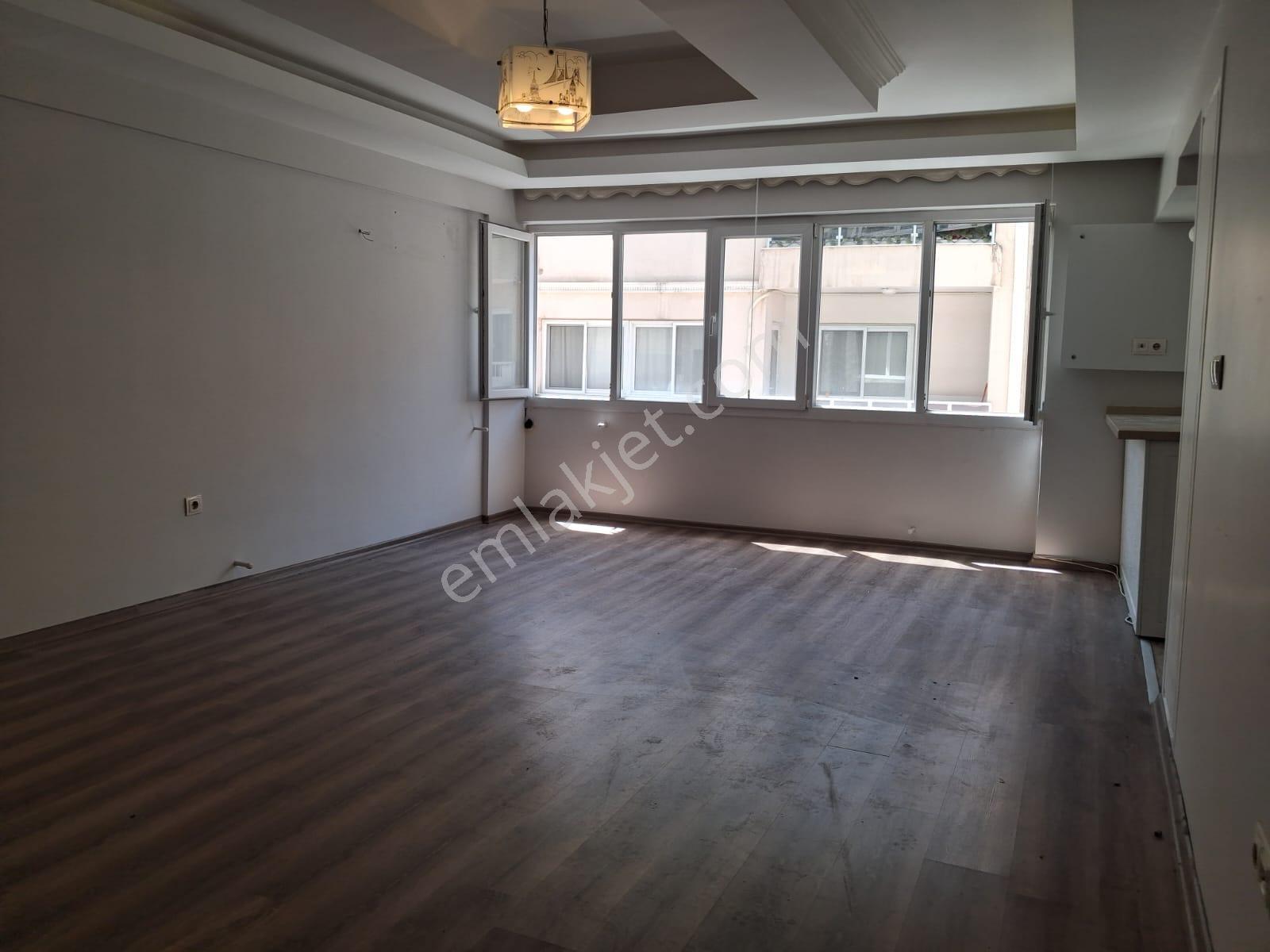Güzelyalı'da Tramvaya Yakın Bakımlı 2+1 Kiralık Daire - Görsel 10
